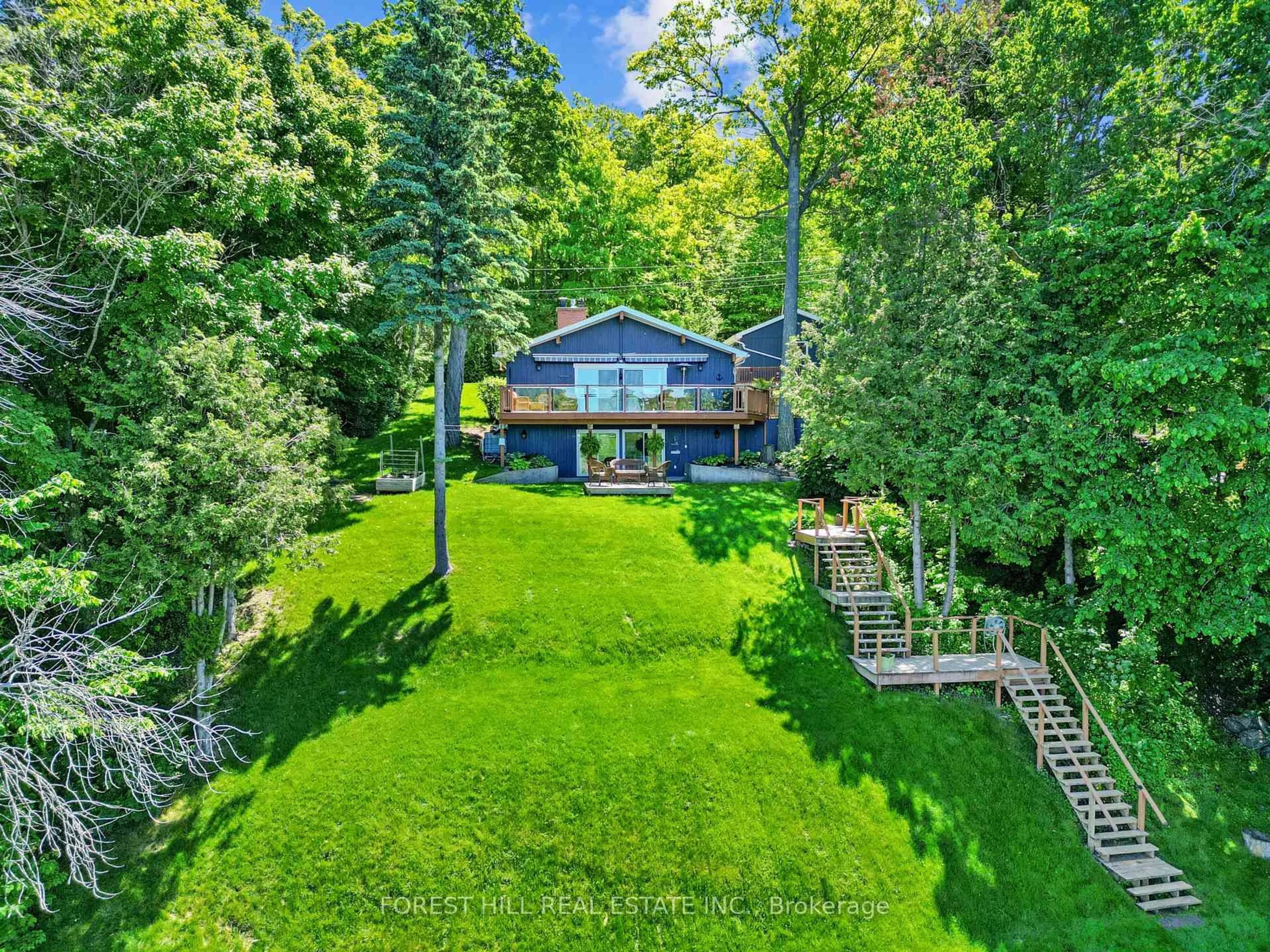 A pic from outside/outdoor area/front of a property/back of a property/a pic from drone, water/lake/river/ocean view for 102 Fleming Bay Rd, Trent Hills Ontario K0L 1Y0