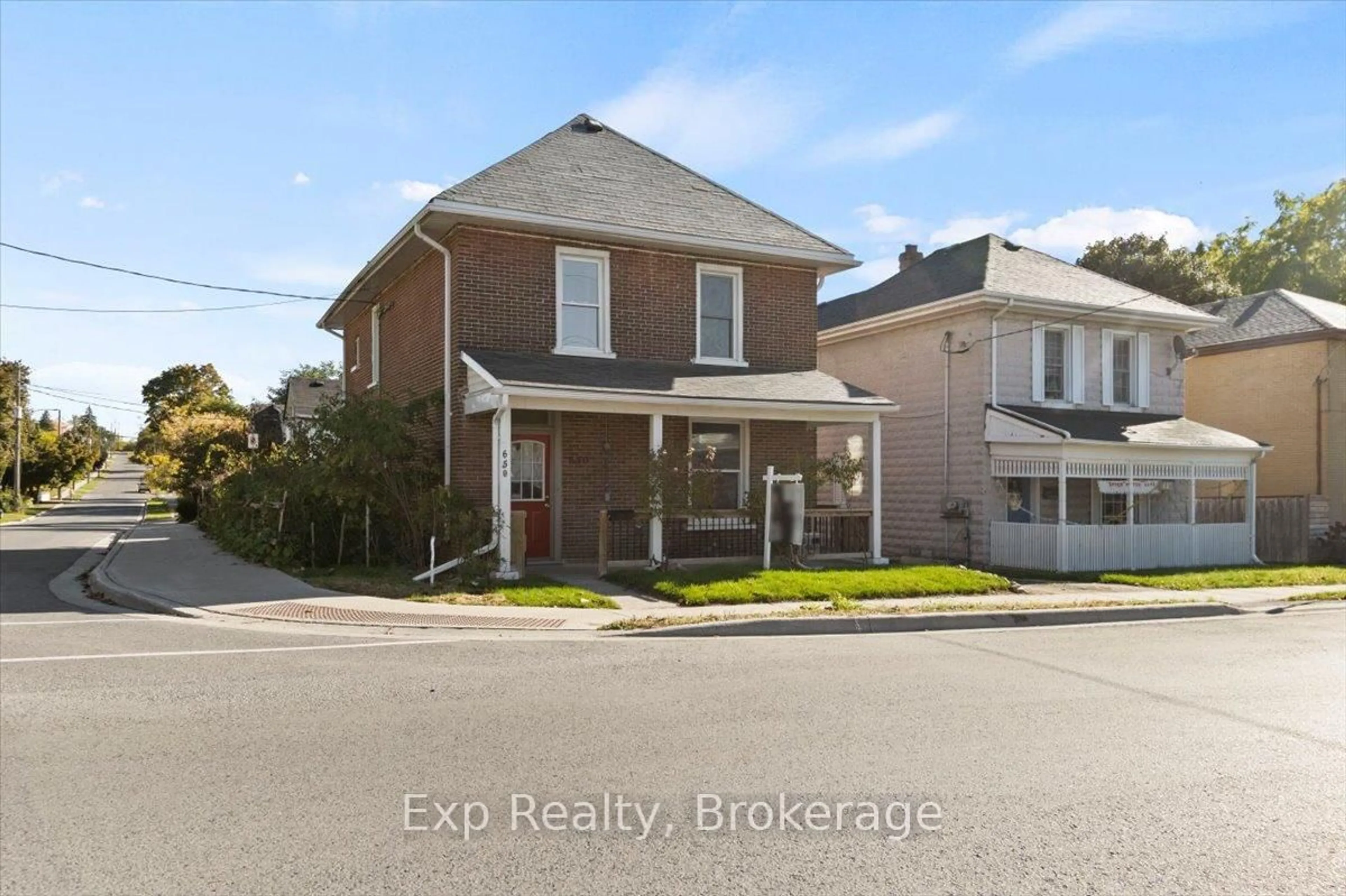 A pic from outside/outdoor area/front of a property/back of a property/a pic from drone, street for 650 Armour Rd, Peterborough East Ontario K9H 1Z4