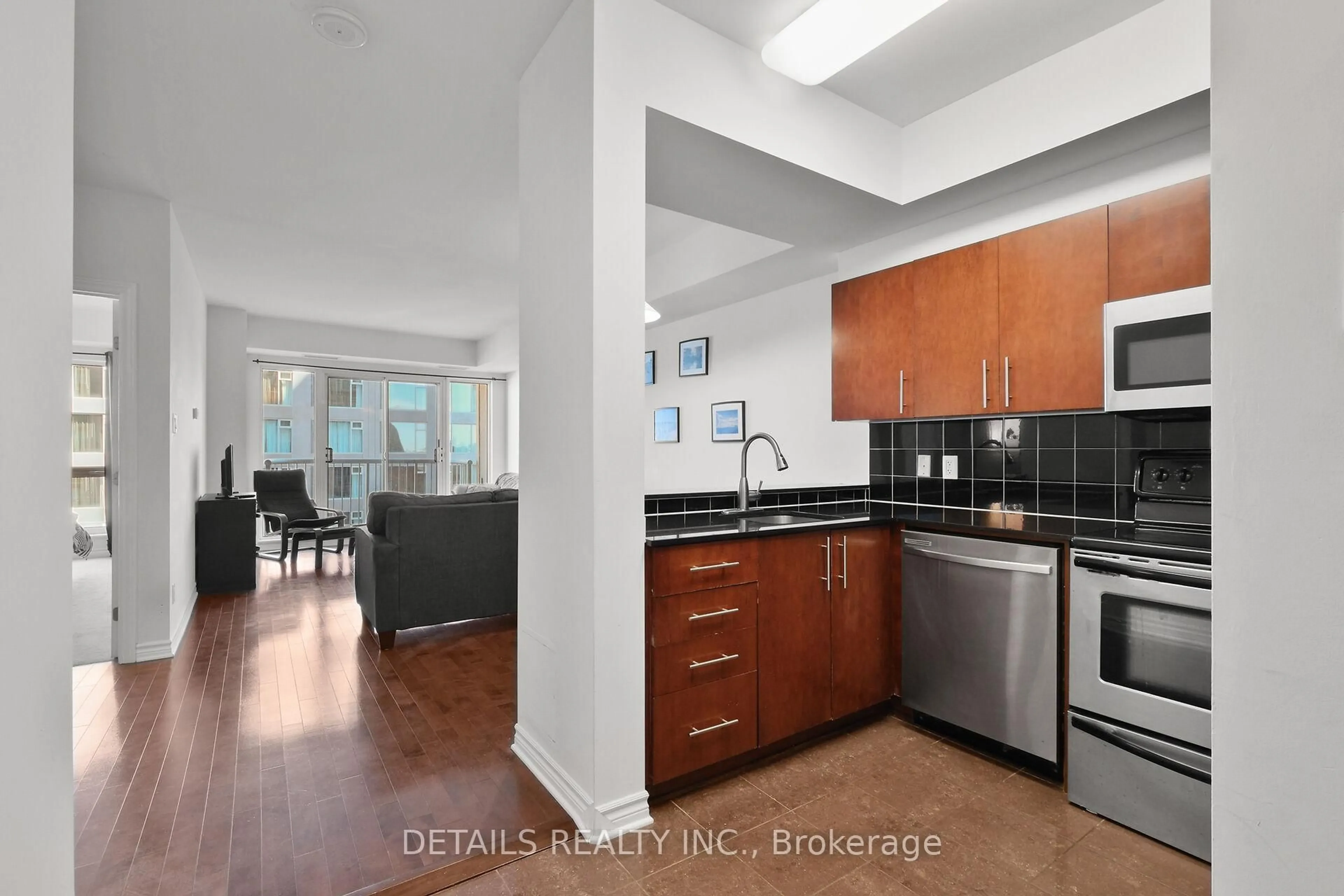 Open concept kitchen, unknown for 200 Rideau St #1202, Ottawa Ontario K1N 5Y1