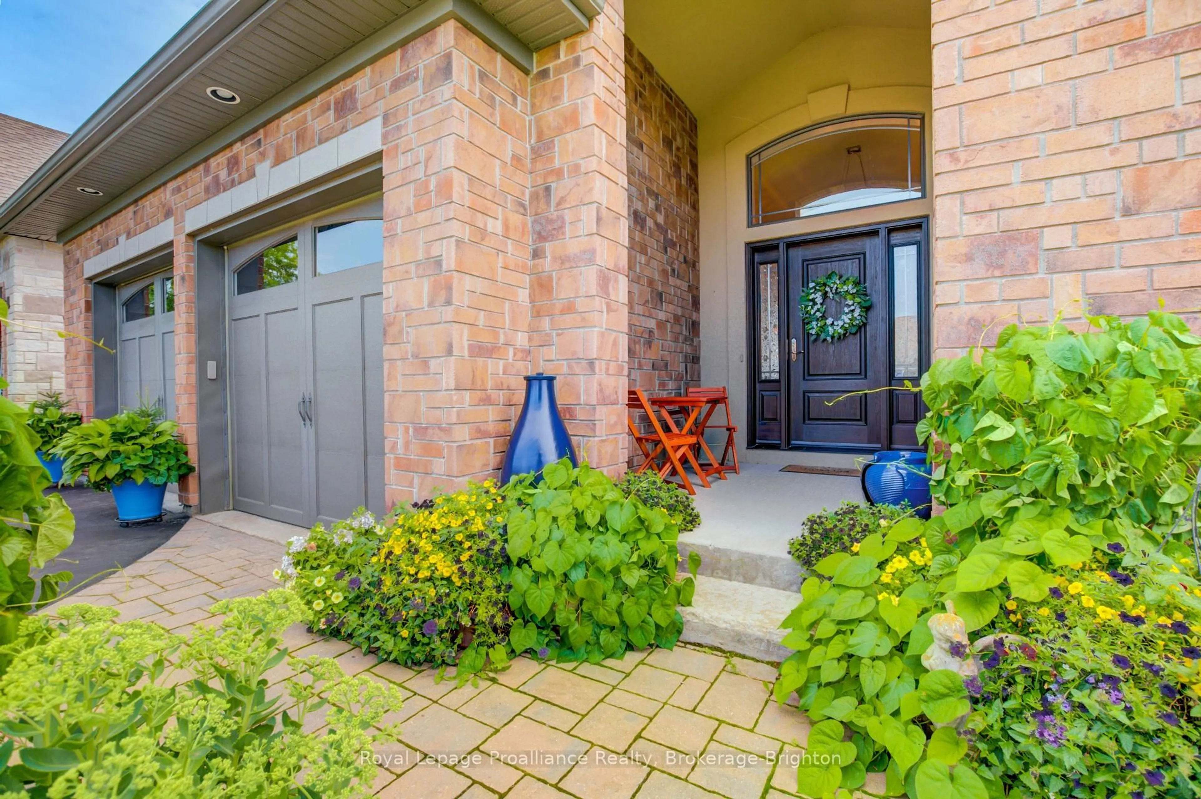Unknown for 9 Castle Rdge, Brighton Ontario K0K 1H0