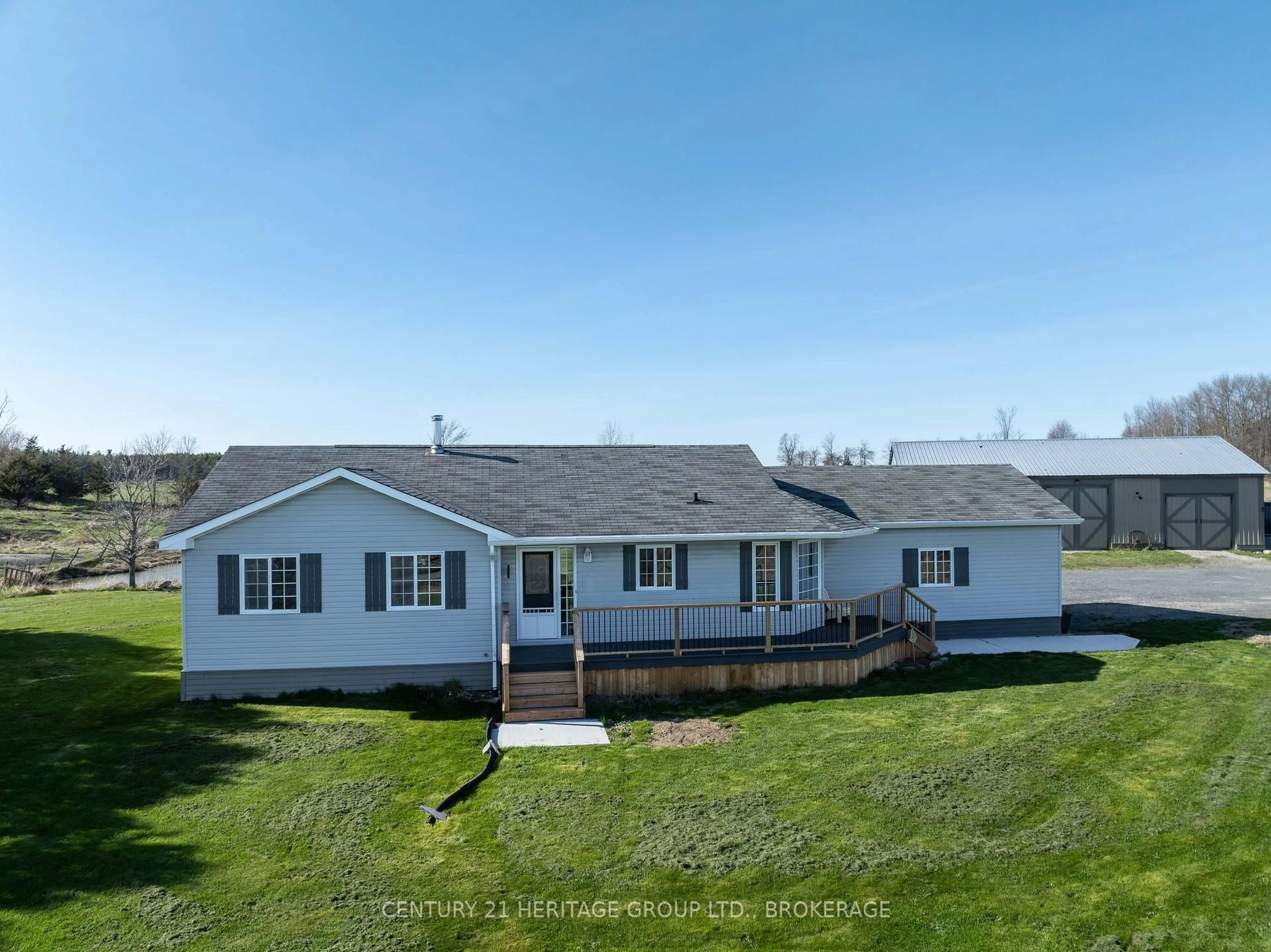 A pic from outside/outdoor area/front of a property/back of a property/a pic from drone, unknown for 97 Dulcemaine Rd, Front of Leeds & Seeleys Bay Ontario K0E 1L0