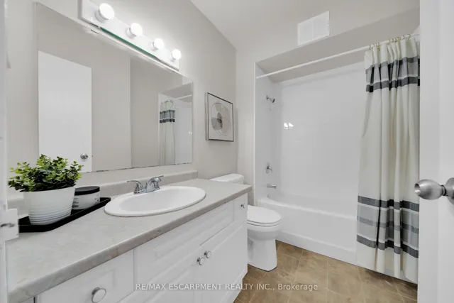 Additional property image - 350 Quigley Rd Unit 424
