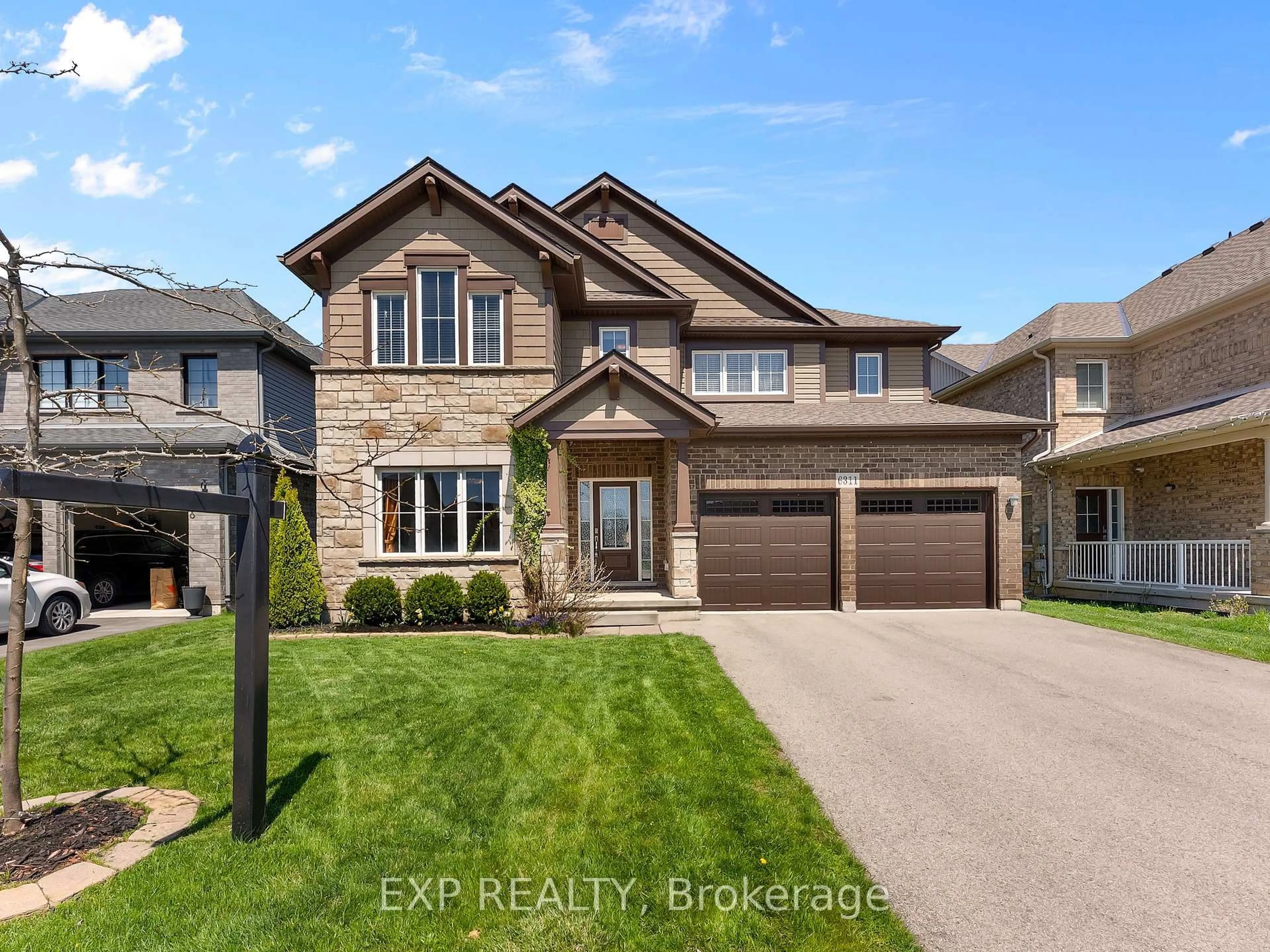 Home with brick exterior material, street for 6311 Sam Iorfida Dr, Niagara Falls Ontario L2G 0G9
