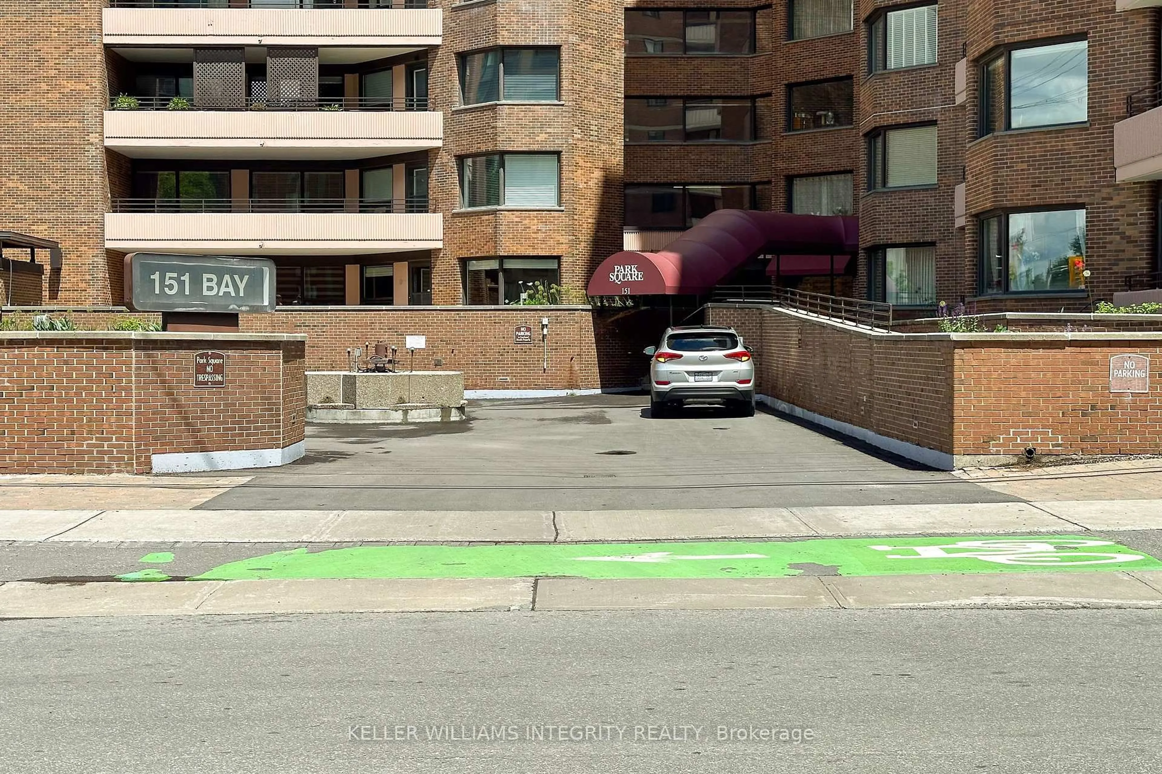Unknown for 151 Bay St #503, Ottawa Ontario K1R 7T2