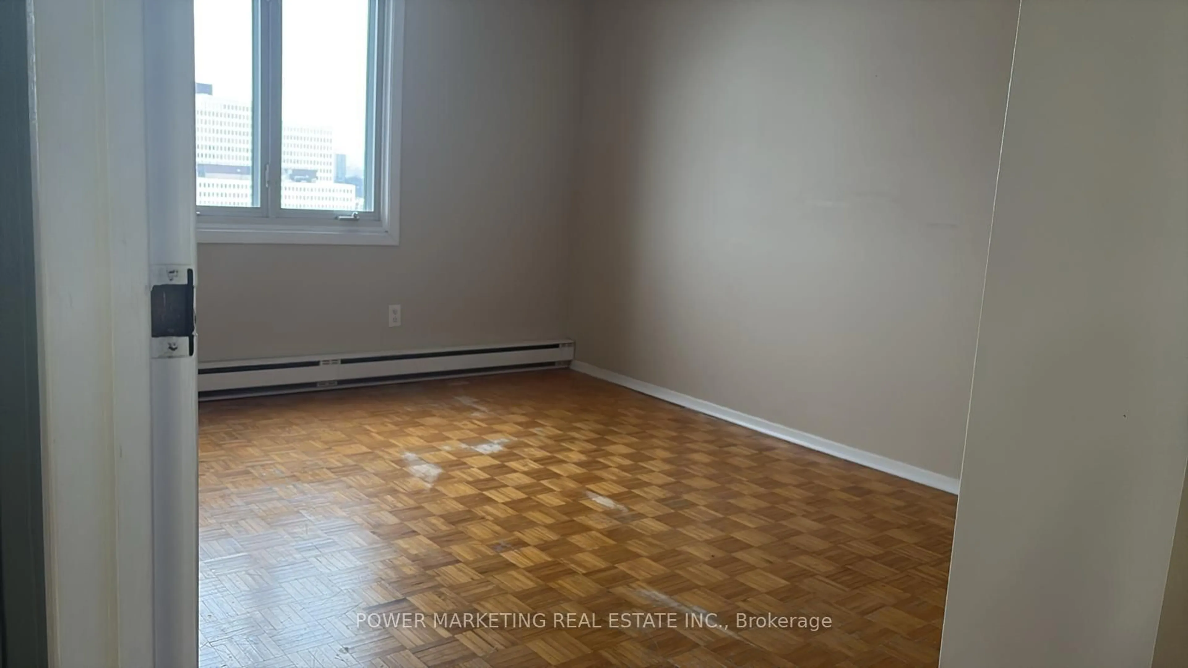 A pic of a room for 158B MCARTHUR Ave #1604, Ottawa Ontario K1L 8E7