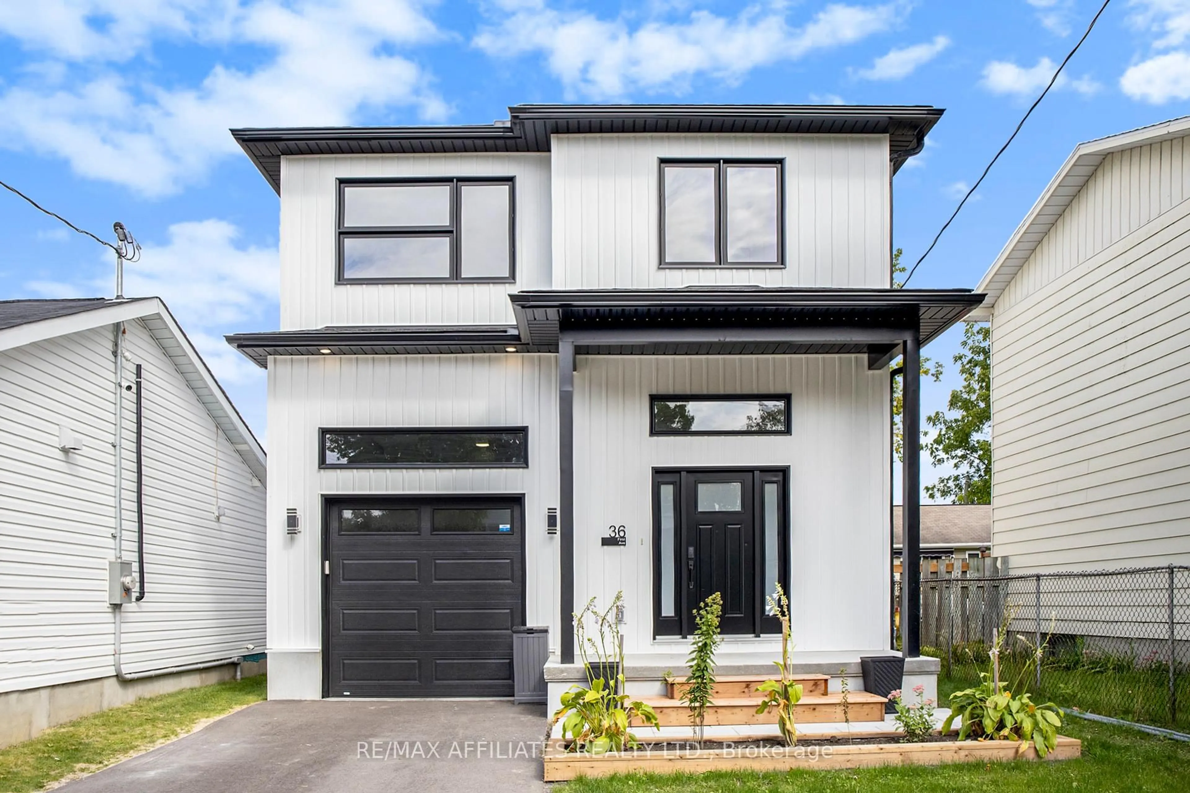 Home with brick exterior material, street for 36 FIRST Ave, Russell Ontario K4R 1C9