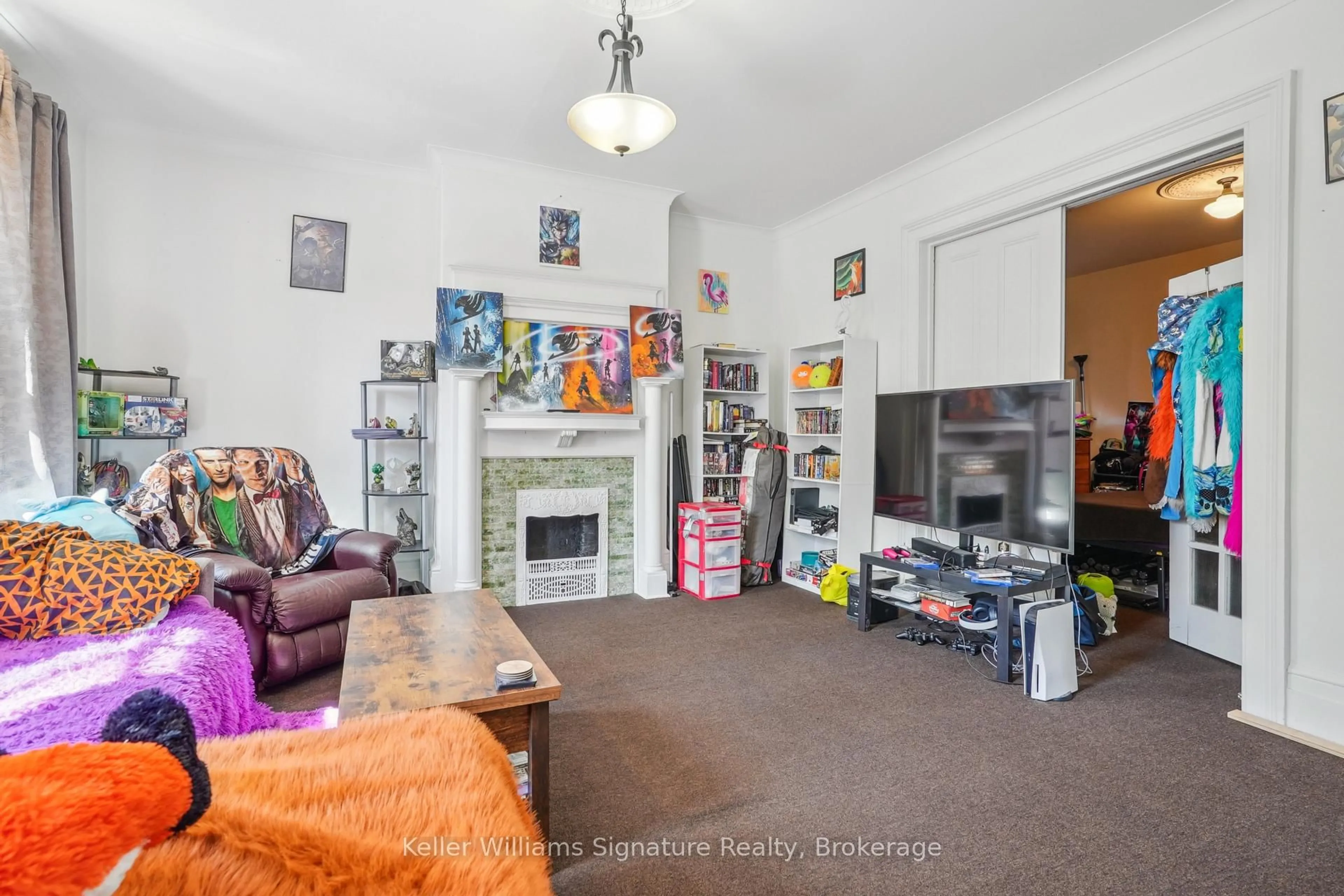 Living room with furniture, unknown for 41 Spring St, Hamilton Ontario L8N 2P2