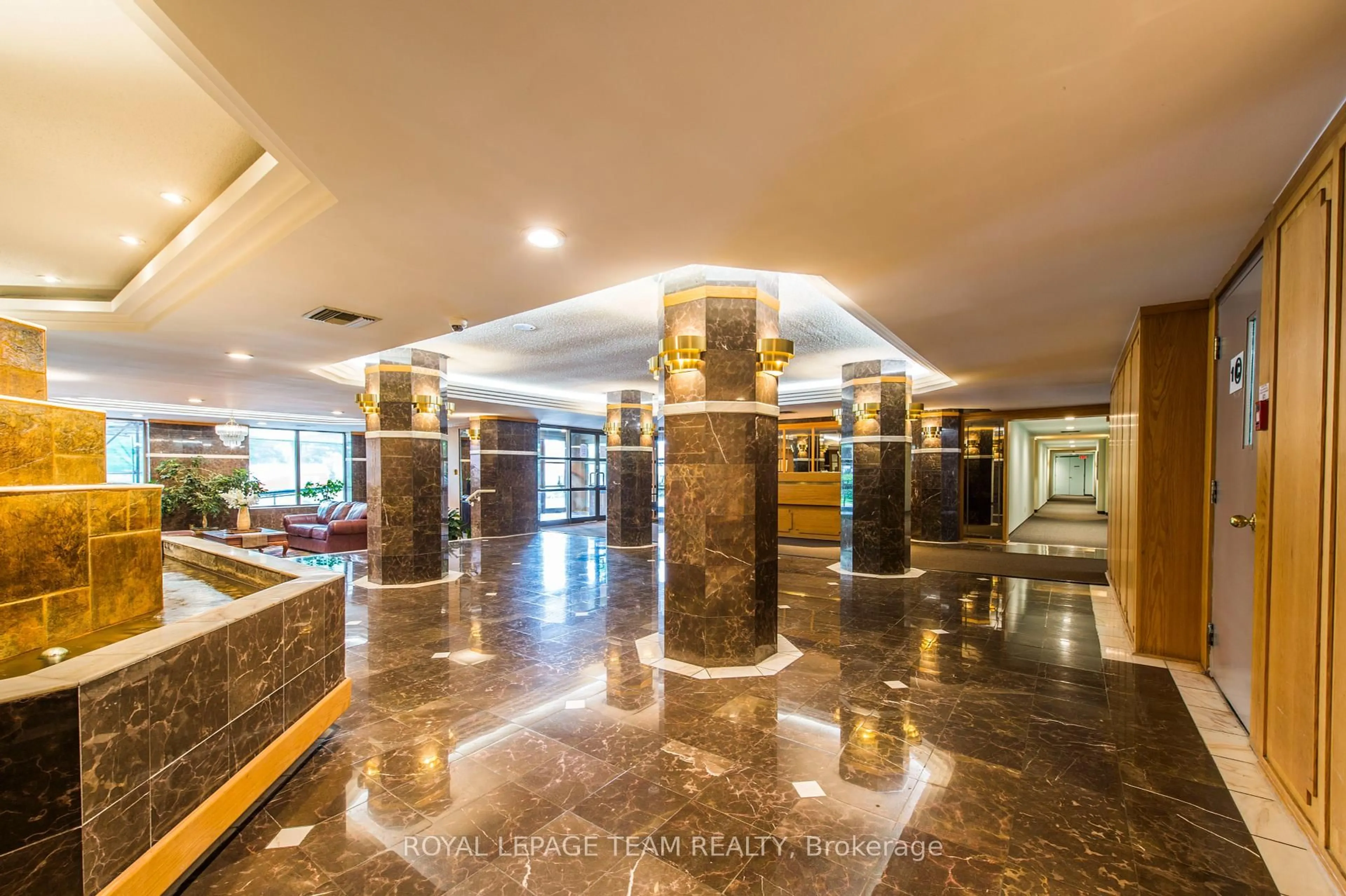 Lobby for 960 Teron Rd #818, Ottawa Ontario K2K 2B6