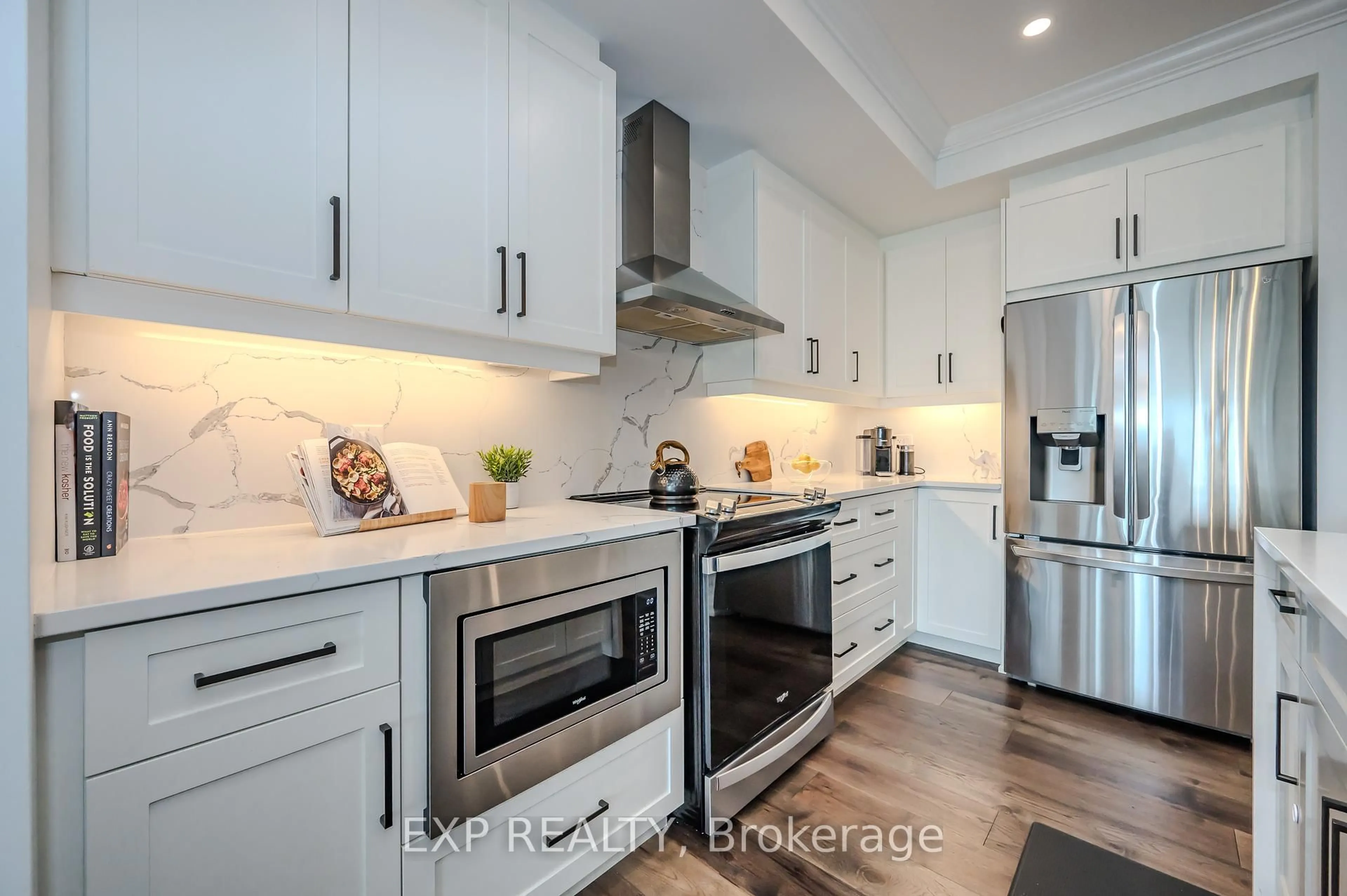 Contemporary kitchen, unknown for 1880 Gordon St #903, Guelph Ontario N1L 0P5