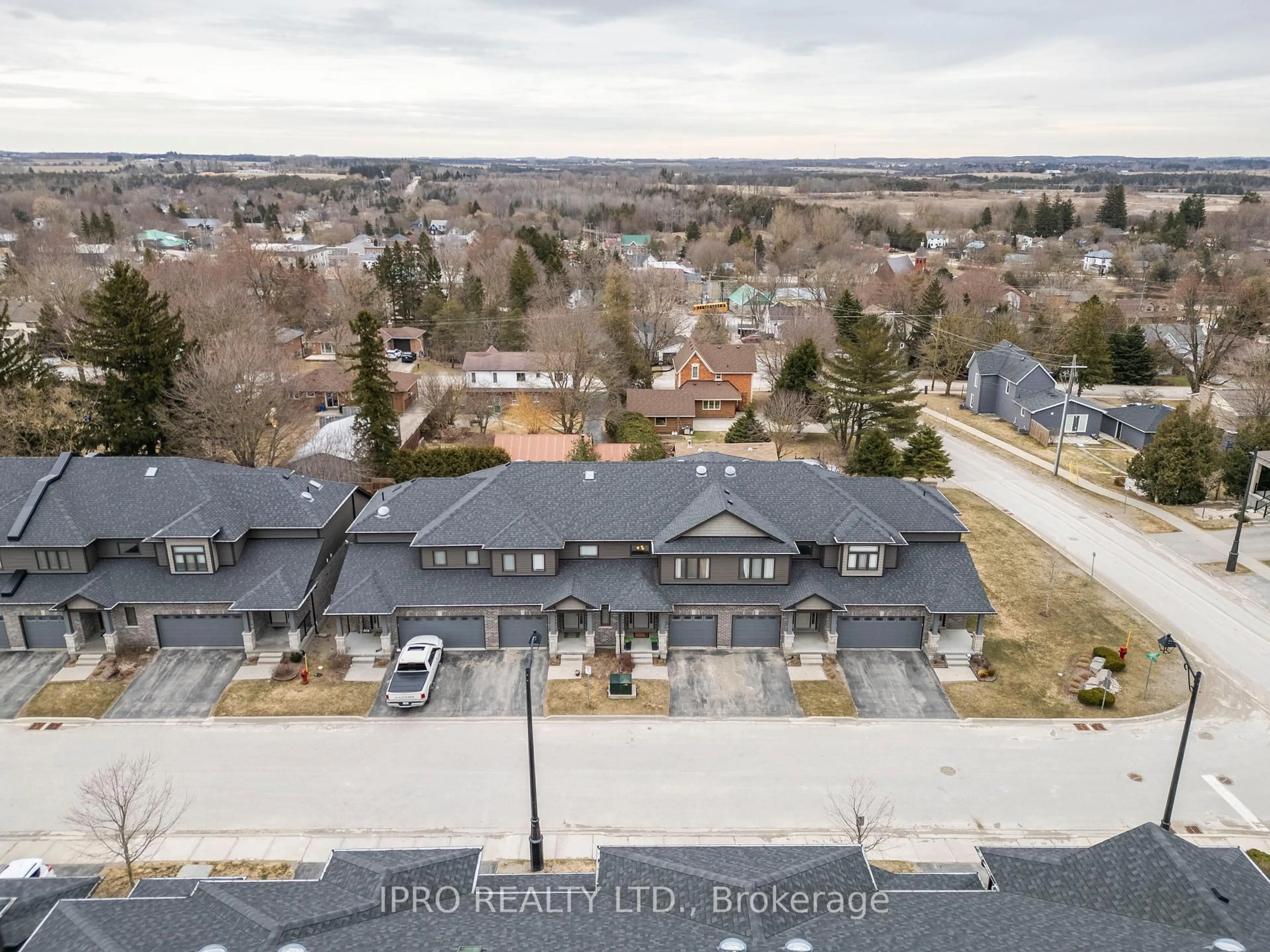 A pic from outside/outdoor area/front of a property/back of a property/a pic from drone, mountain view for 19 Lawson St #13, East Luther Grand Valley Ontario L9W 7P1