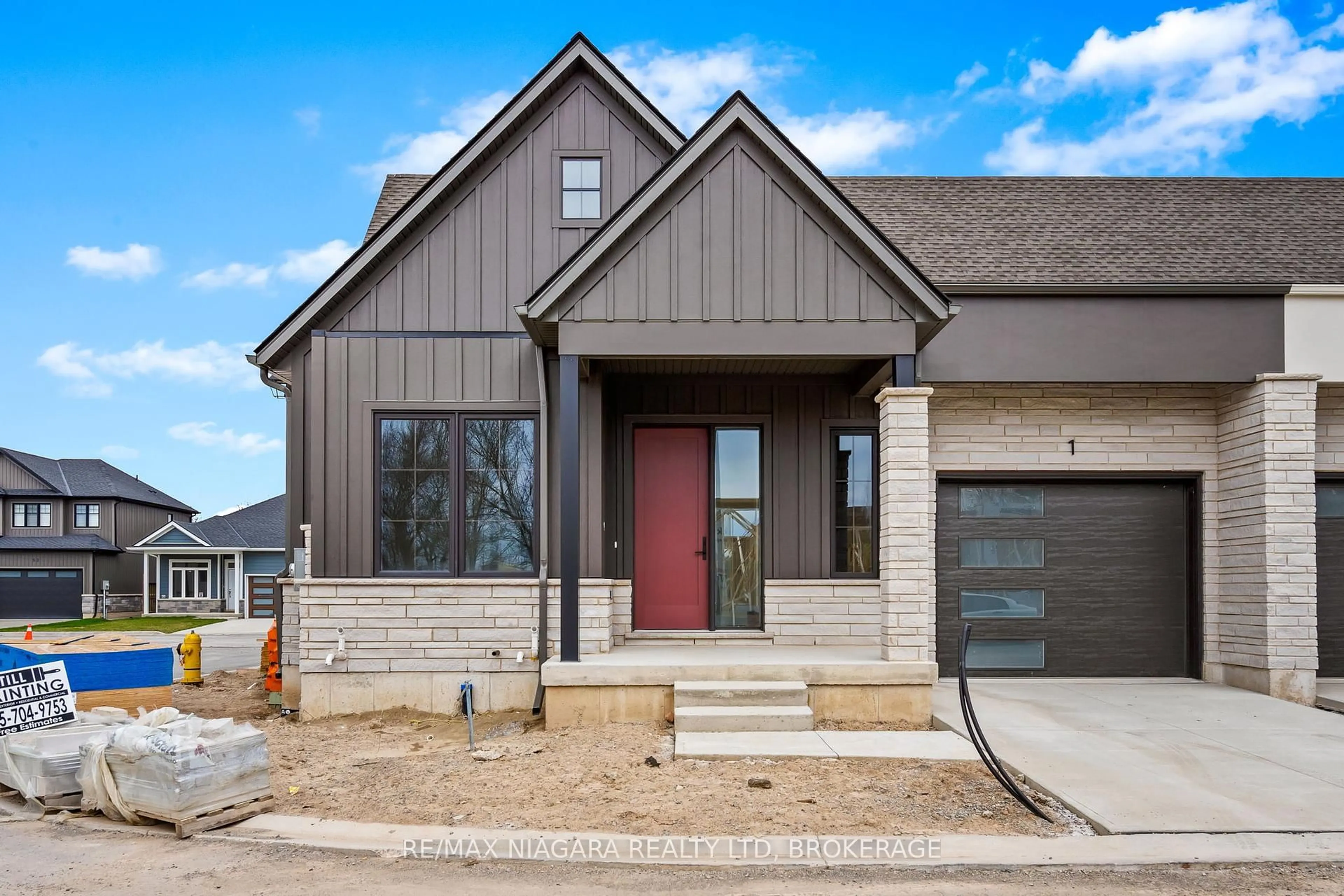 Home with brick exterior material, street for 41 Ivy Cres #1, Thorold Ontario L2V 0J9