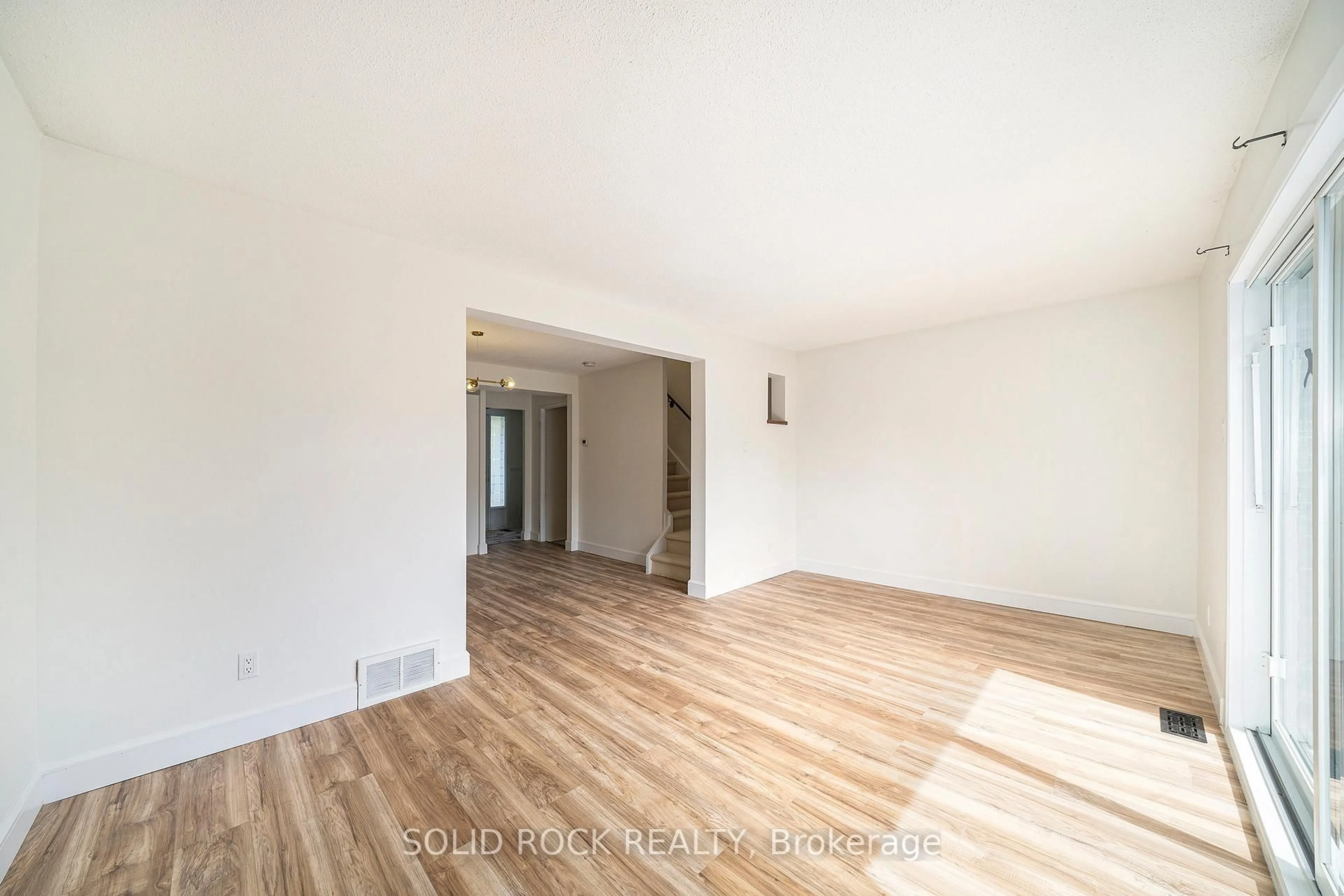 A pic of a room for 1641 Heatherington Rd #1, Ottawa Ontario K1V 8V8