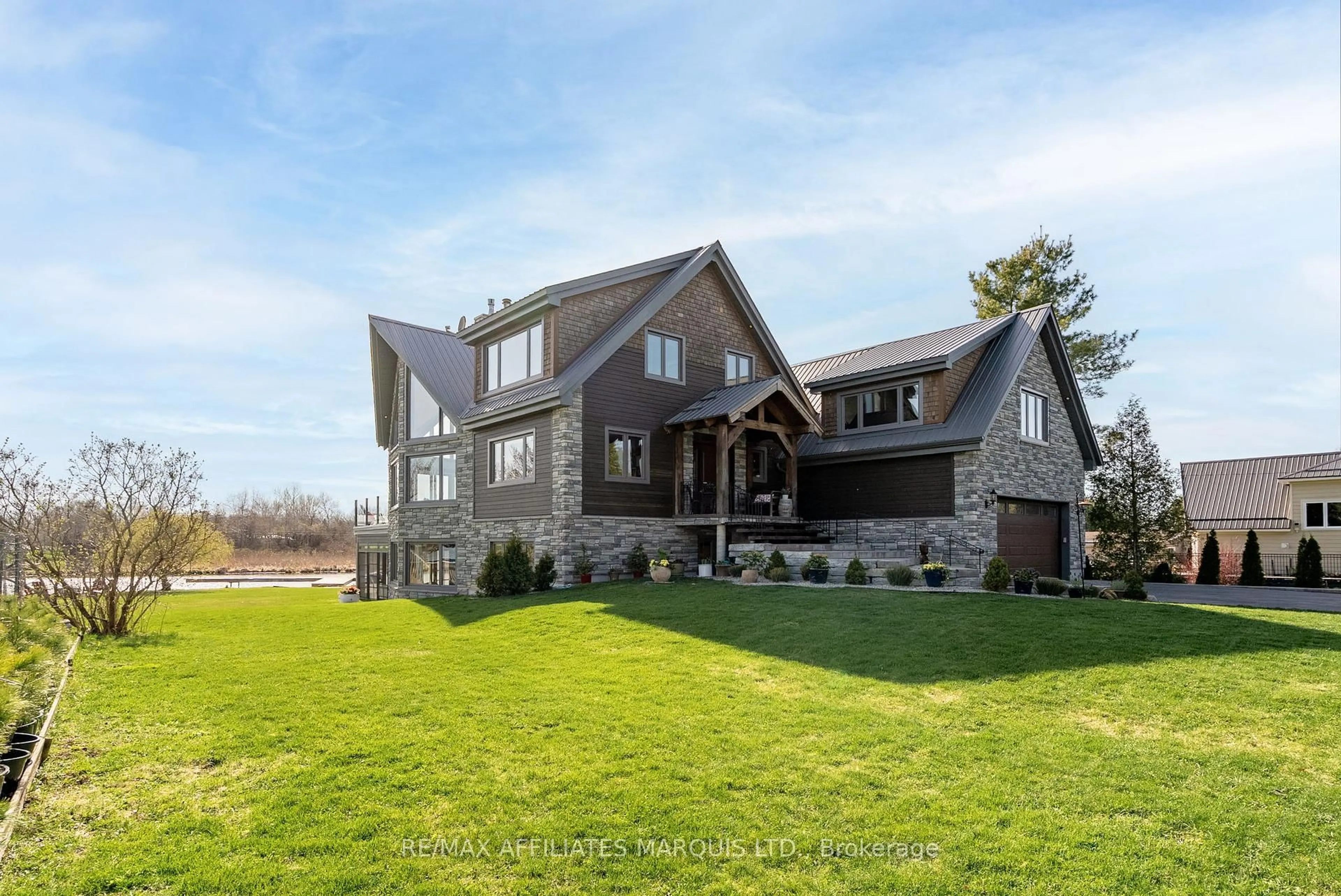 Home with brick exterior material, unknown for 6857 Silmser Rd, South Glengarry Ontario K6H 5R5
