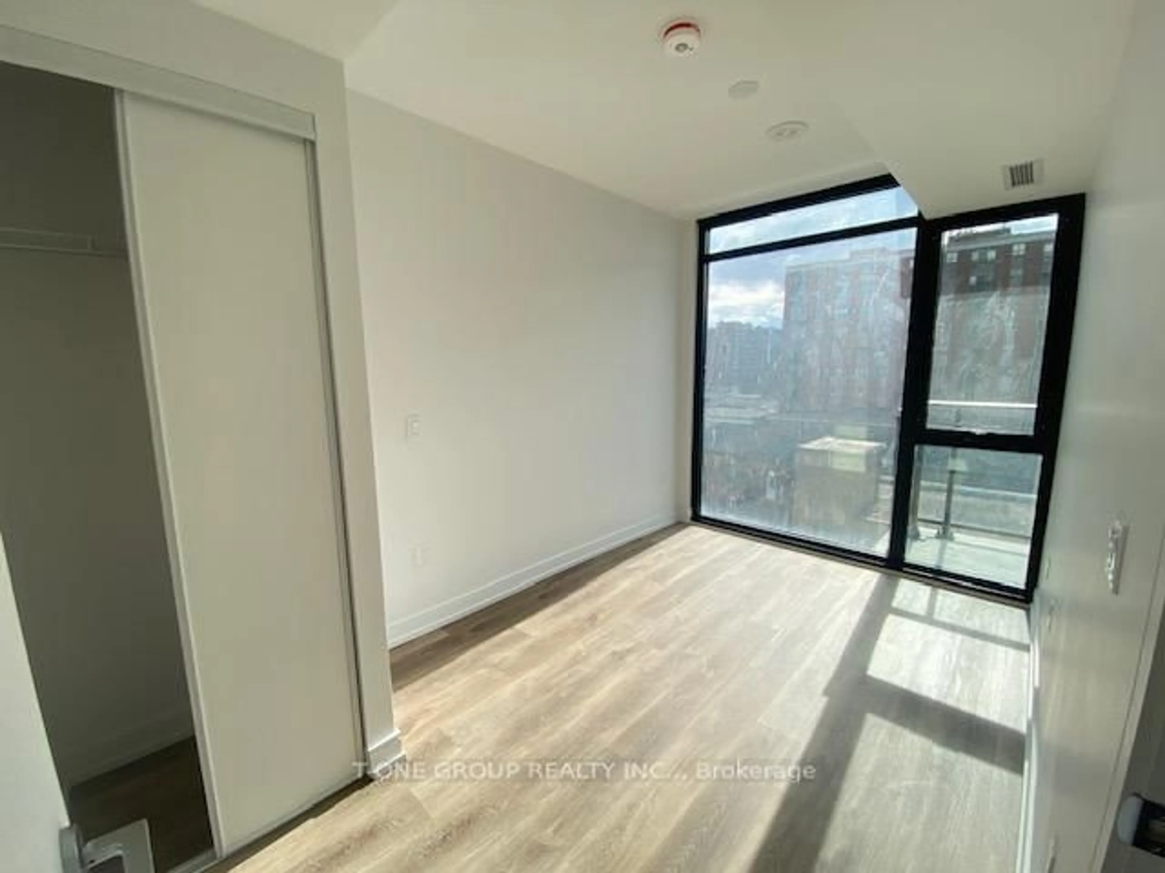 A pic of a room for 1 JARVIS St #705, Hamilton Ontario L8R 3J2