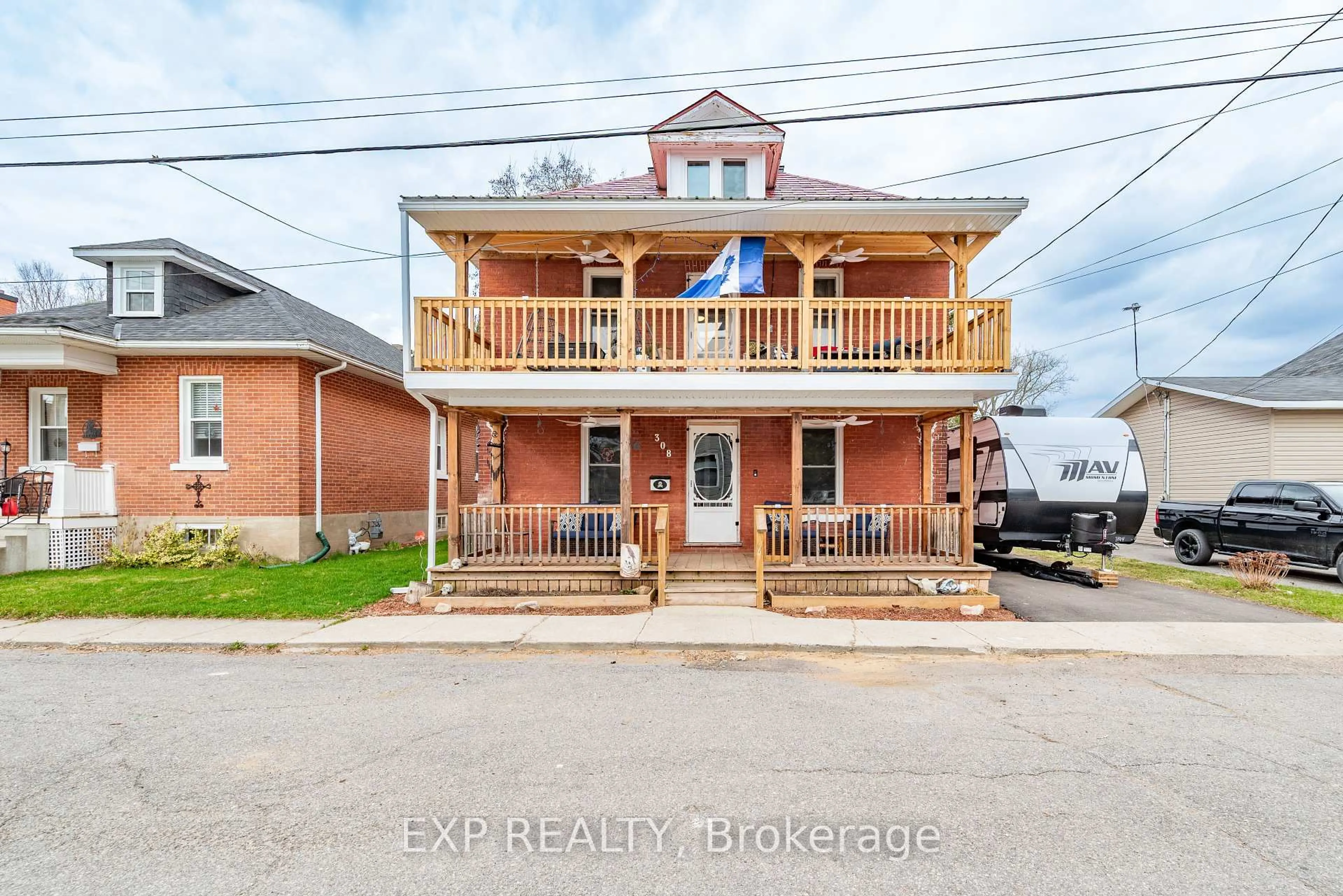 Home with brick exterior material, building for 308 Queens Cres, Renfrew Ontario K7V 2B3