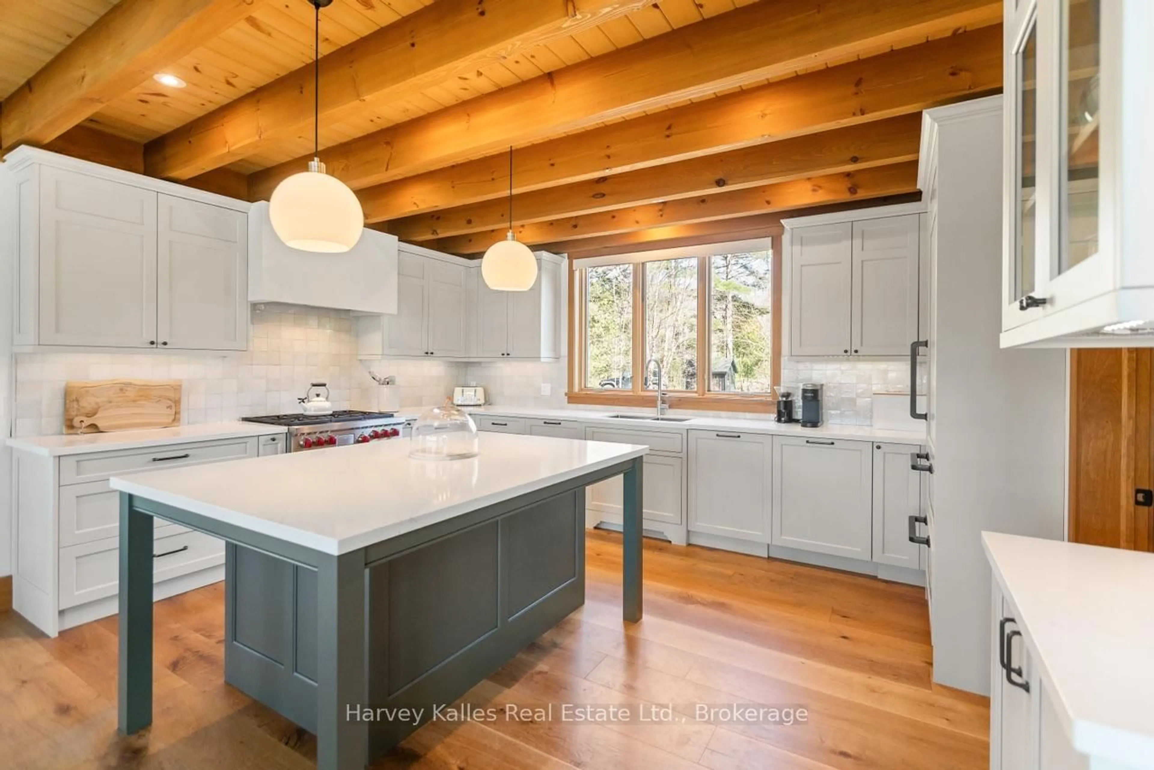 Open concept kitchen, unknown for 1059 Big Joe Rd #10, Muskoka Lakes Ontario P0B 1J0