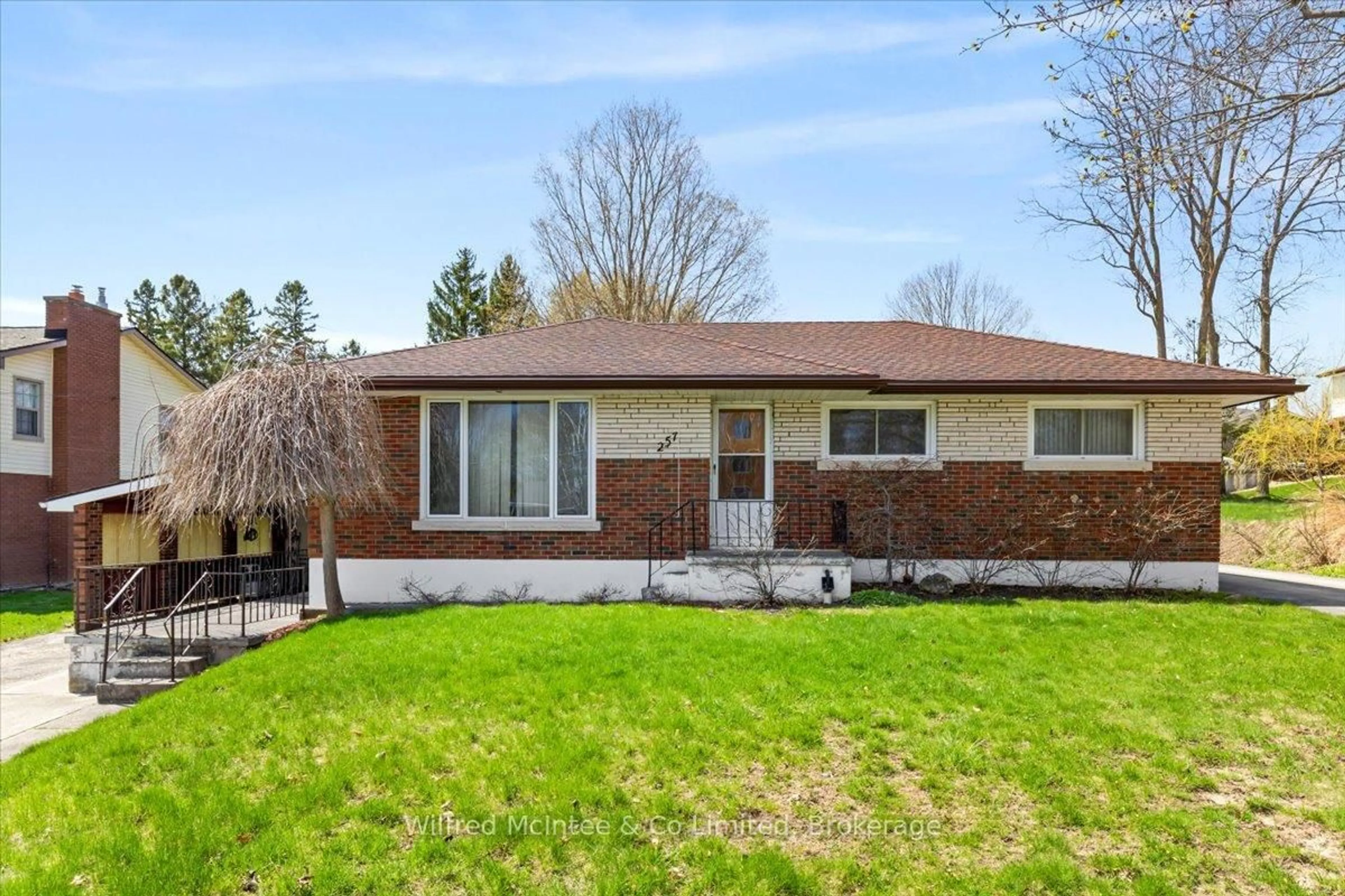 Home with brick exterior material, street for 257 Thomas St, Brockton Ontario N0G 2V0