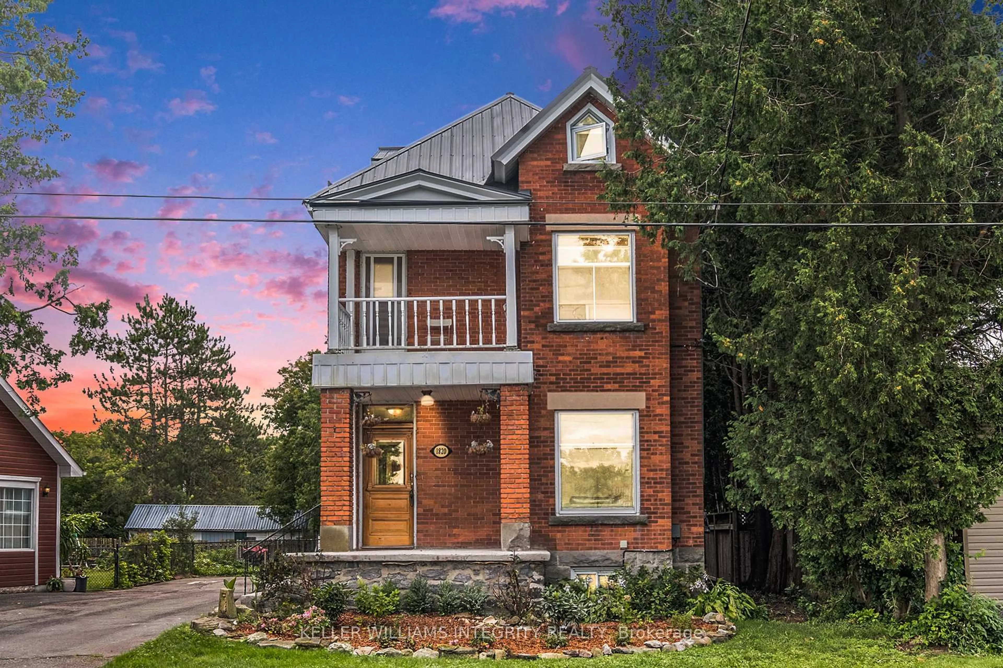 Home with brick exterior material, street for 1820 FARWELL St, Vars Ontario K0A 3H0