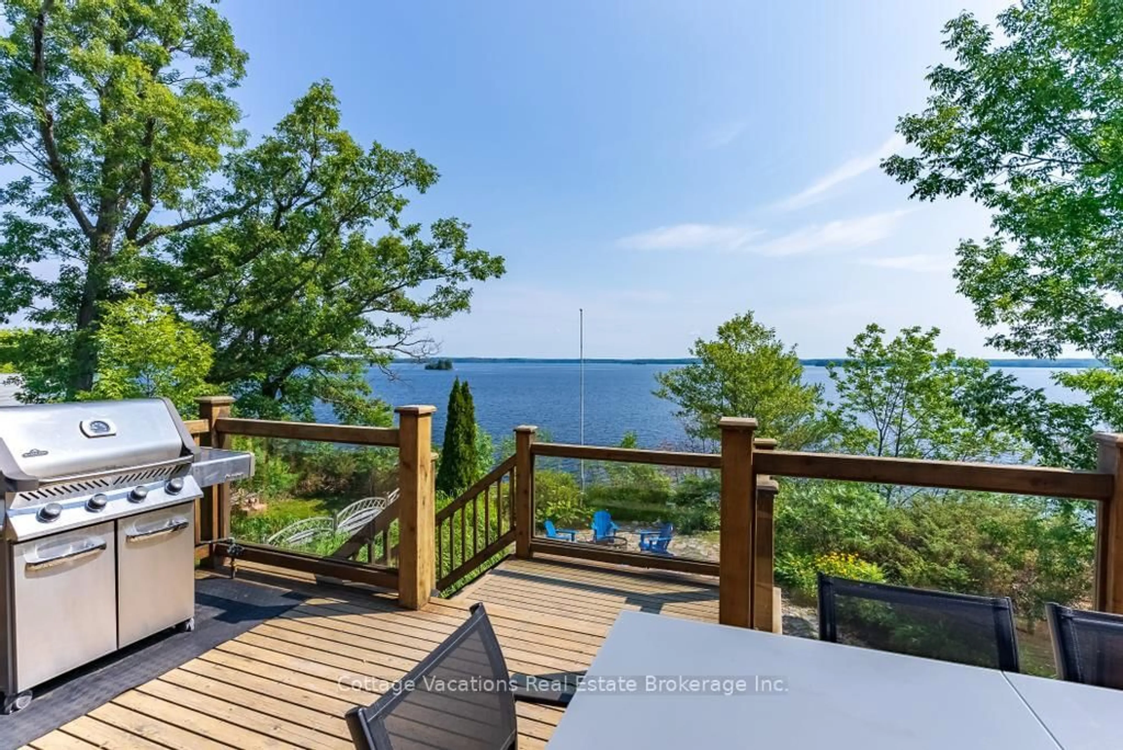 Patio, water/lake/river/ocean view for 1016 Lawland Heights Rd, Gravenhurst Ontario P1P 1R2