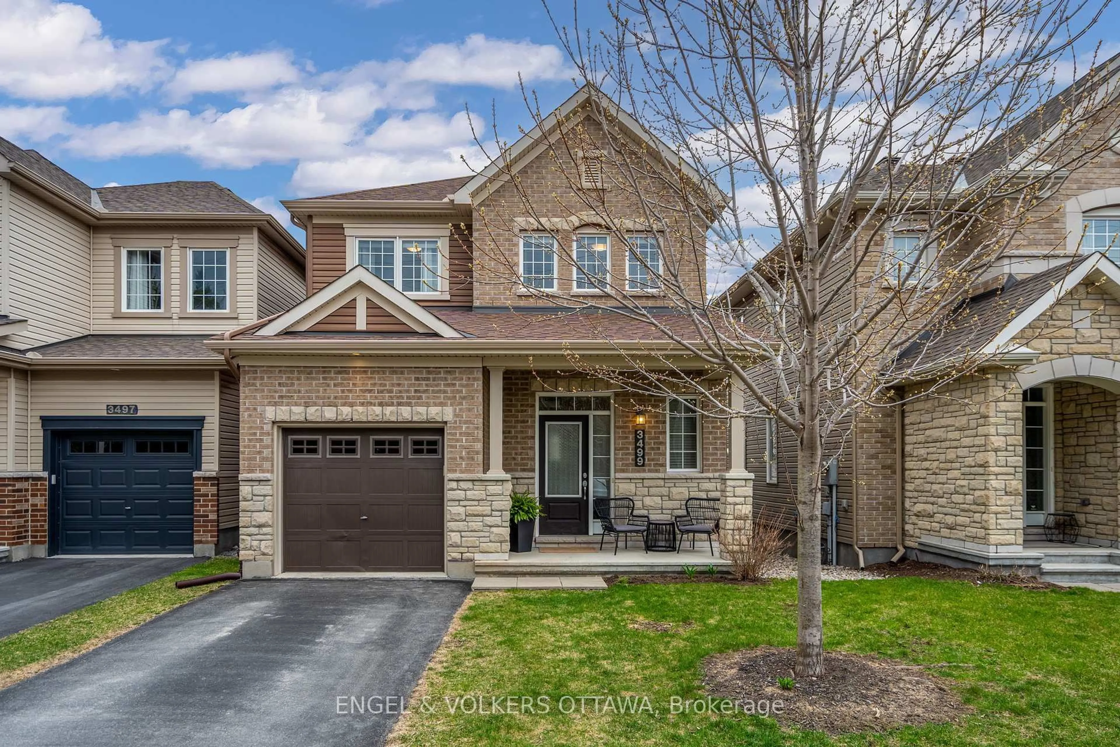 Home with brick exterior material, street for 3499 Woodroffe Ave, Ottawa Ontario K2G 7A6