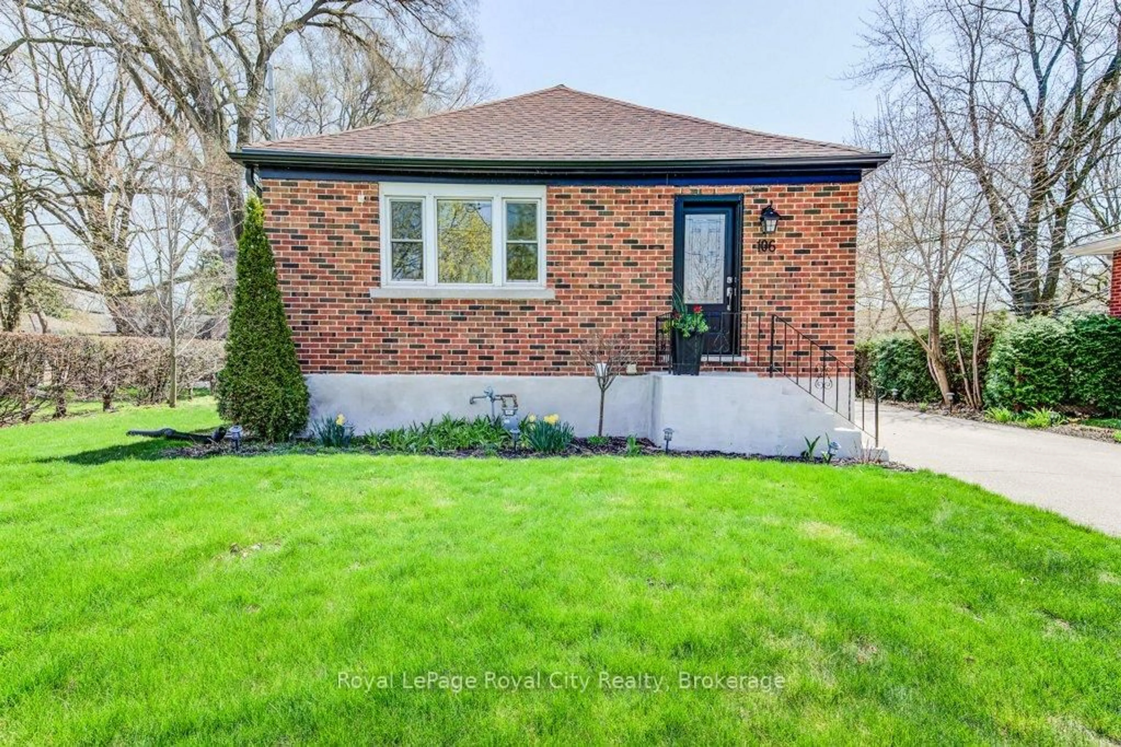 Home with brick exterior material, street for 106 Mercer St, Guelph Ontario N1H 2E8