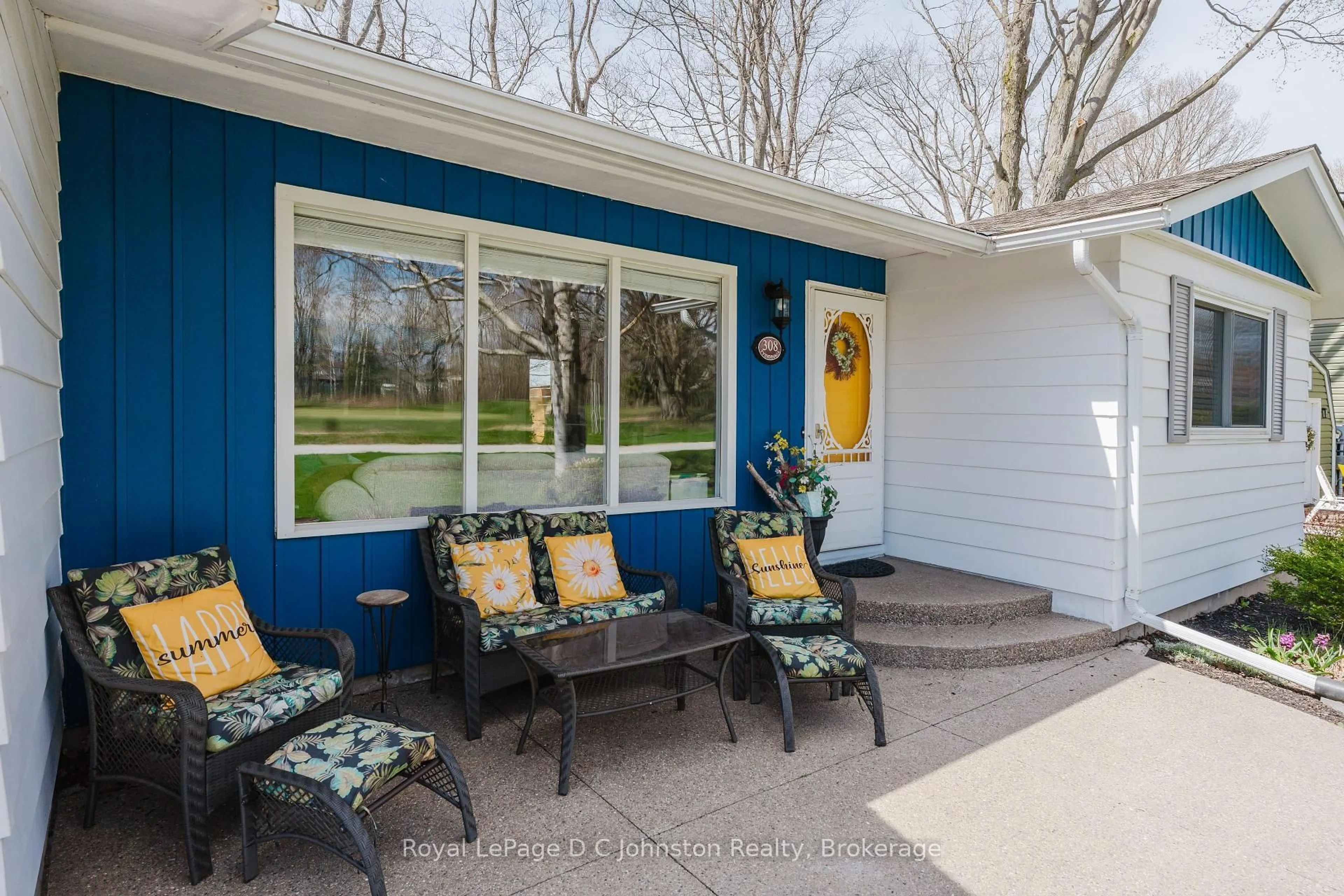 Patio, water/lake/river/ocean view for 308 Tyendinaga Dr, Saugeen Shores Ontario N0H 2L0