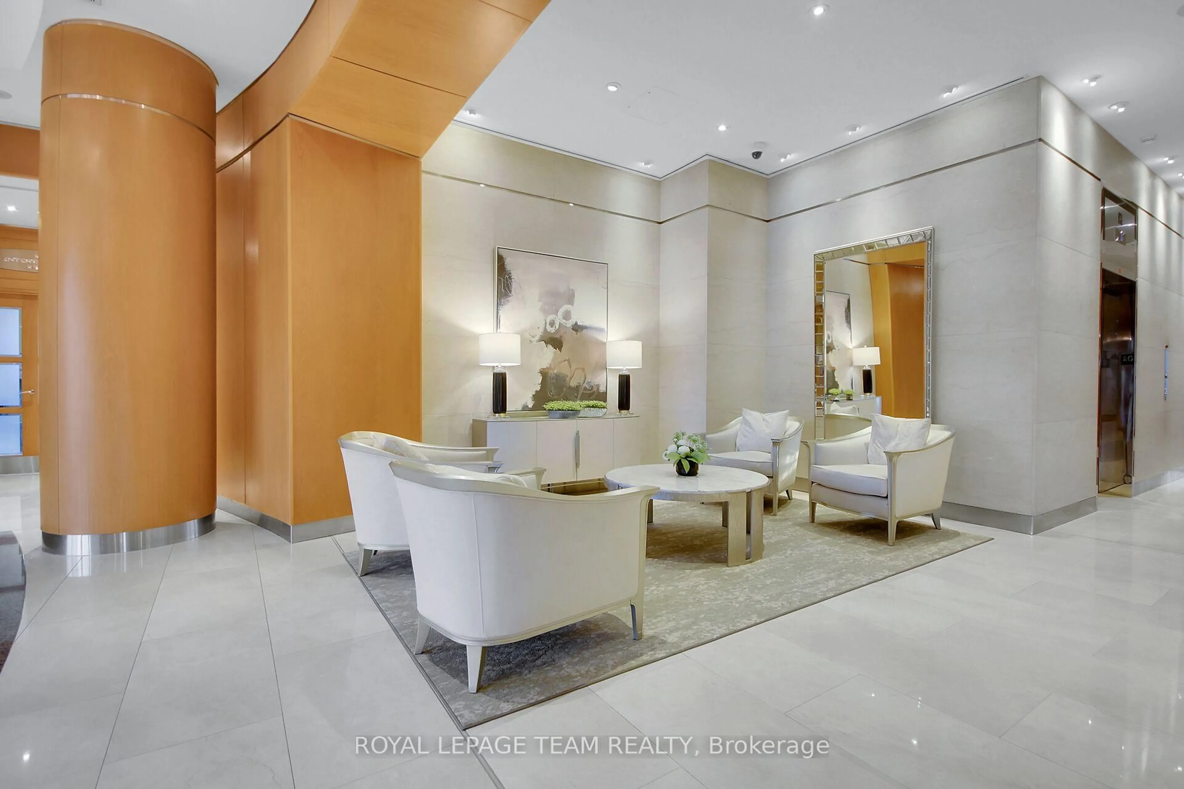 Lobby for 38 Metropole Private #2401, Ottawa Ontario K1Z 1E9