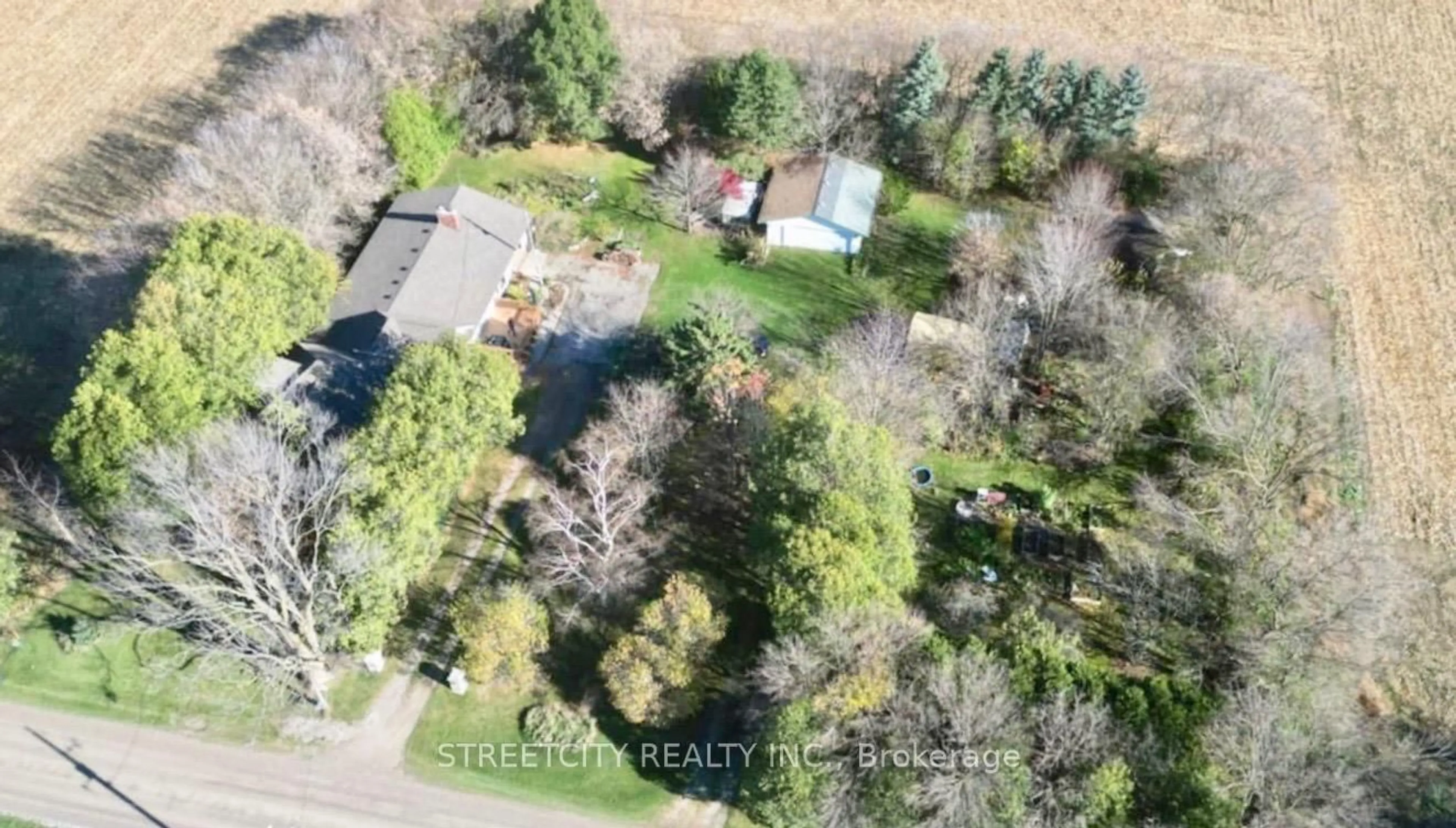A pic from outside/outdoor area/front of a property/back of a property/a pic from drone, street for 6906 Wisbeach Rd, Warwick Ontario N0M 1B0