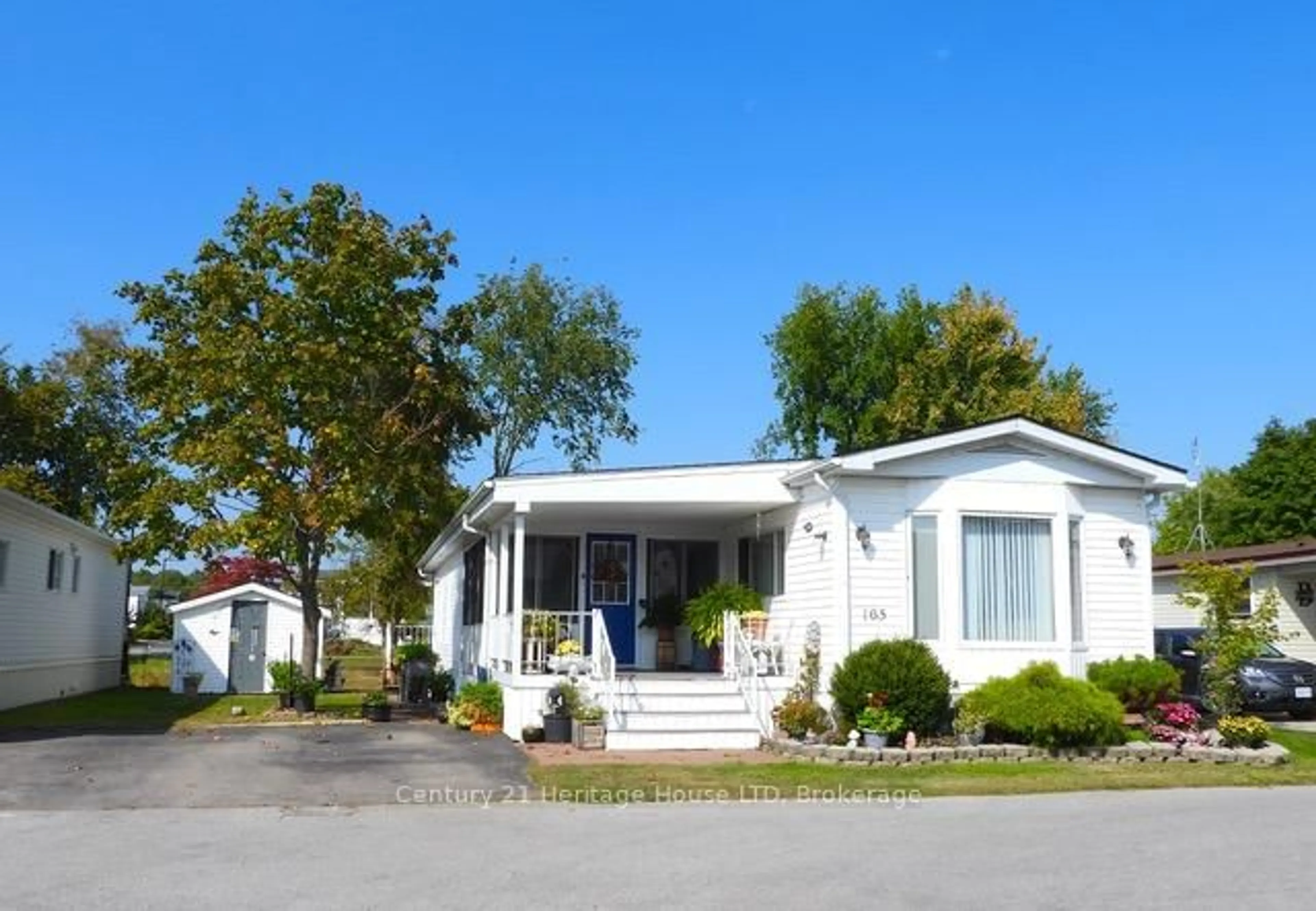 Home with vinyl exterior material, street for 3033 Townline Rd #165, Fort Erie Ontario L0S 1S1