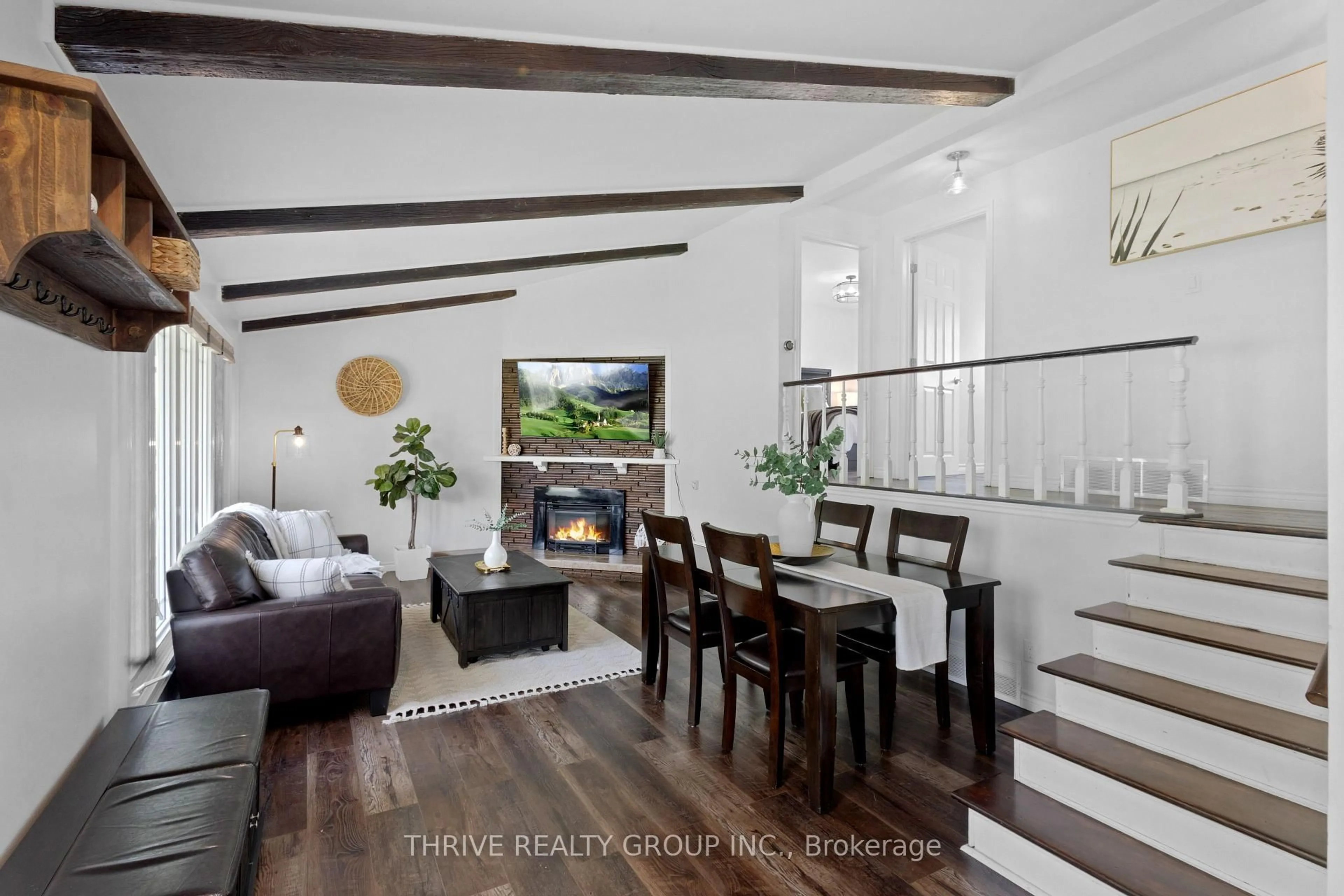 Living room with furniture, unknown for 221 Merlin Cres, London East Ontario N5W 5A2