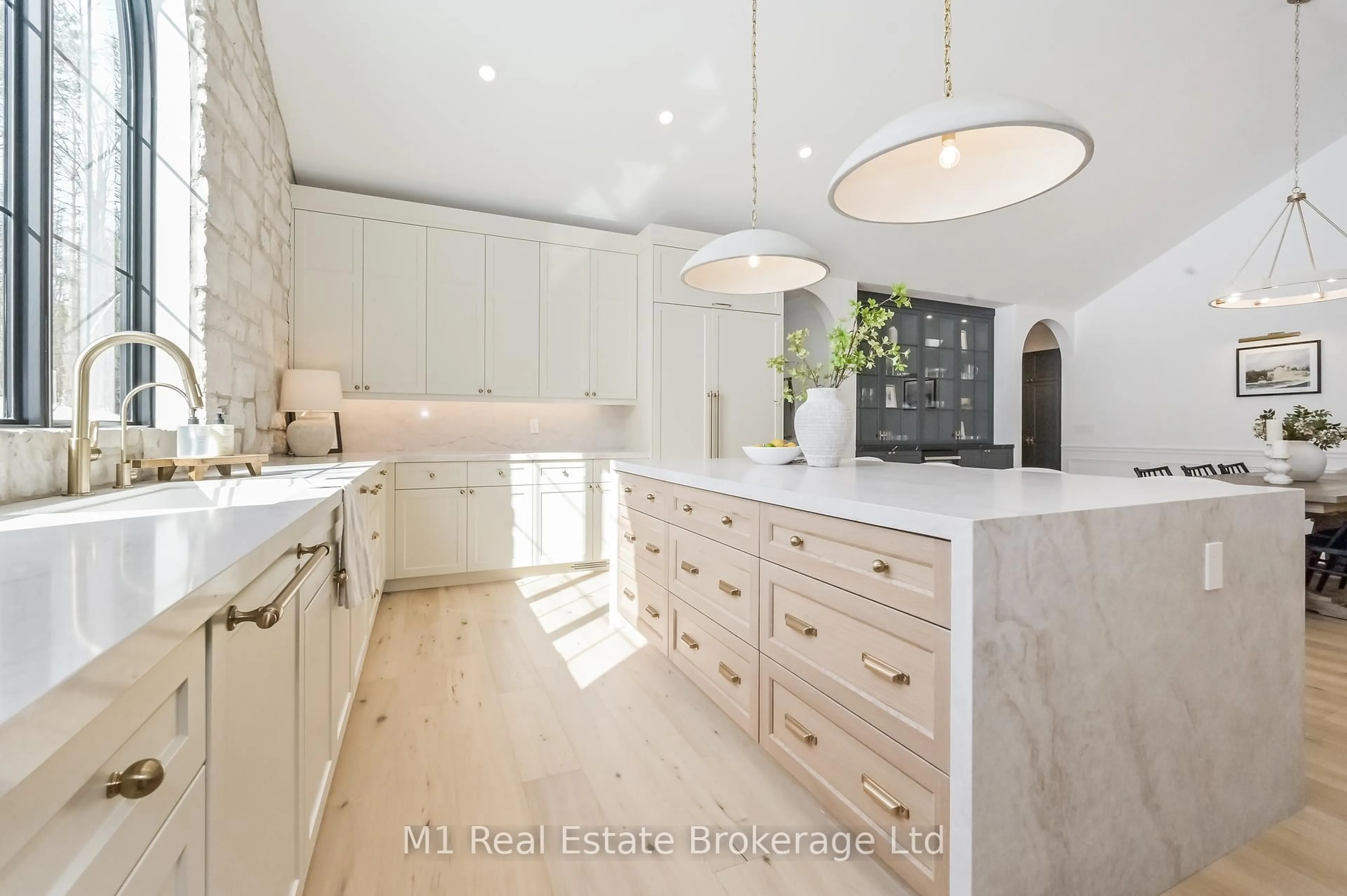 Contemporary kitchen, unknown for 433 South River Rd, Centre Wellington Ontario N0B 1S0