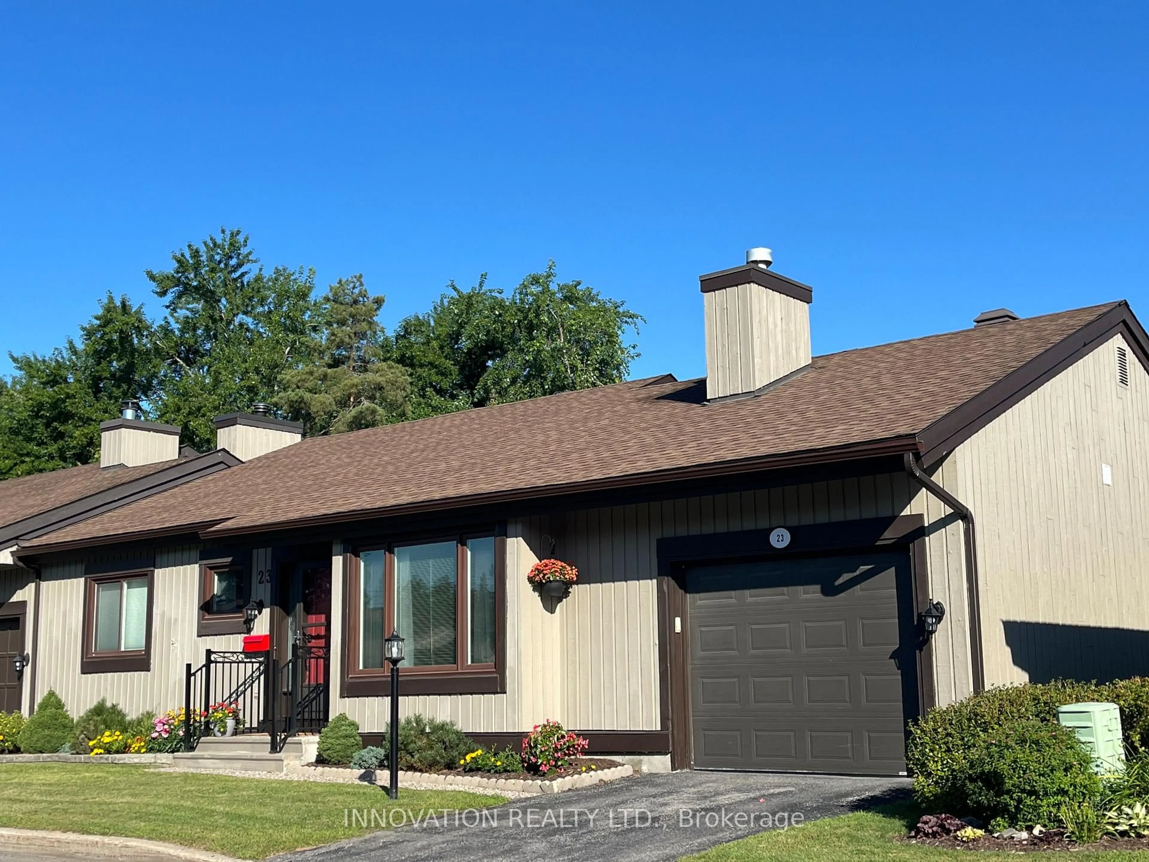 Home with vinyl exterior material, street for 23 Glen Abbey Cres, Ottawa Ontario K2S 1R6