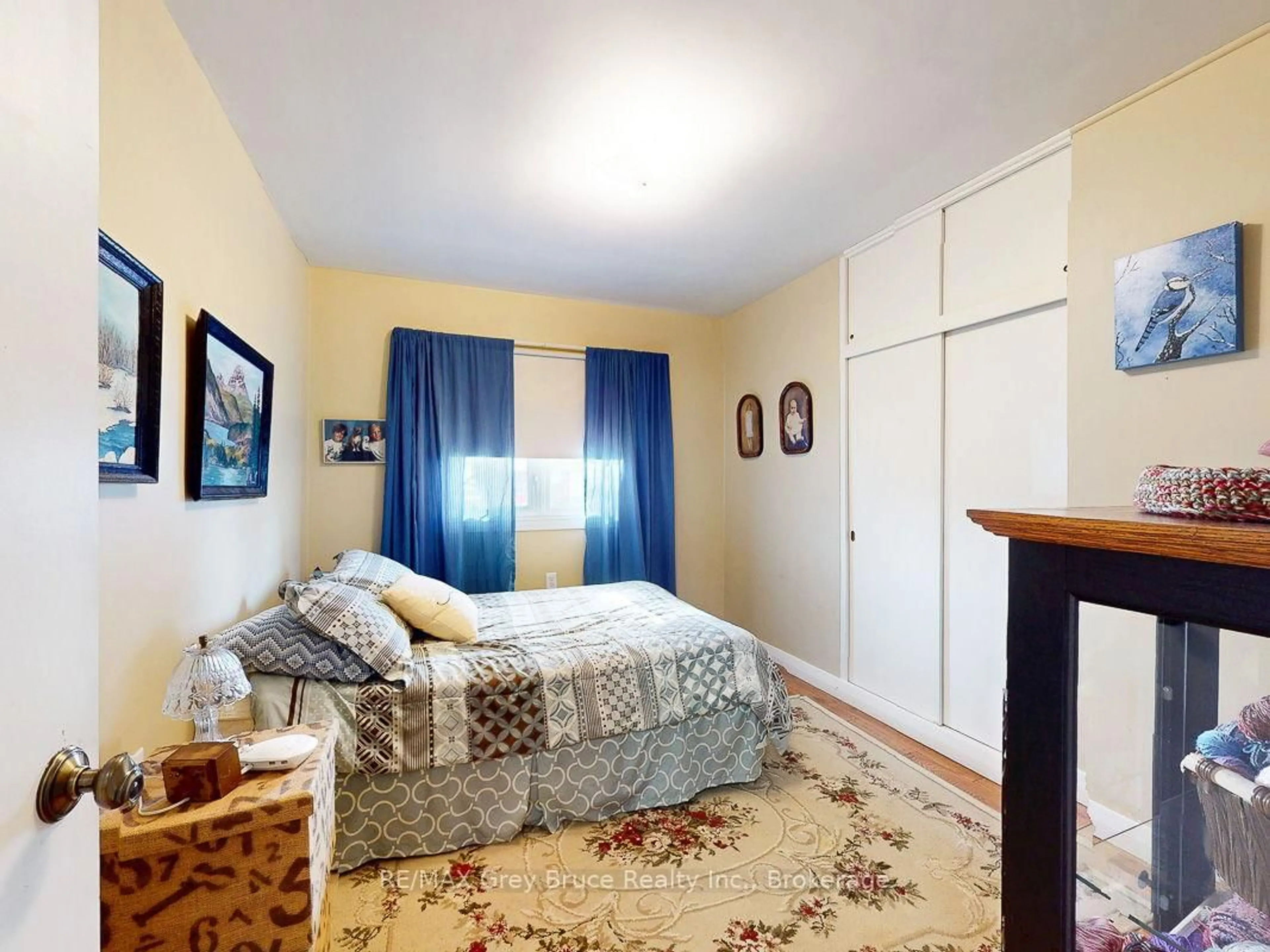 Bedroom with bed, unknown for 455 7th Ave, Owen Sound Ontario N4K 2X2
