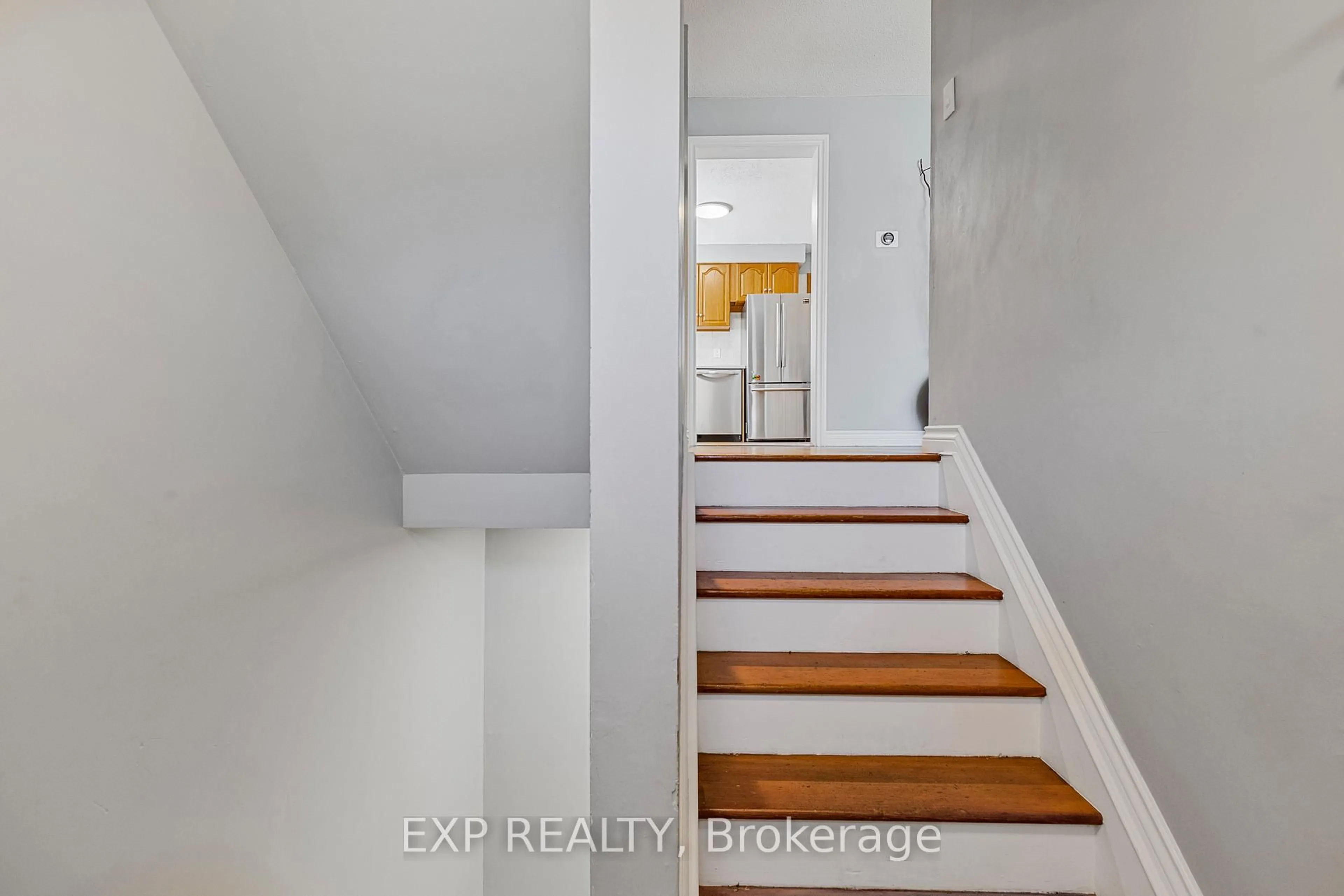 Unknown for 294 Quigley Rd, Hamilton Ontario L8K 5N1