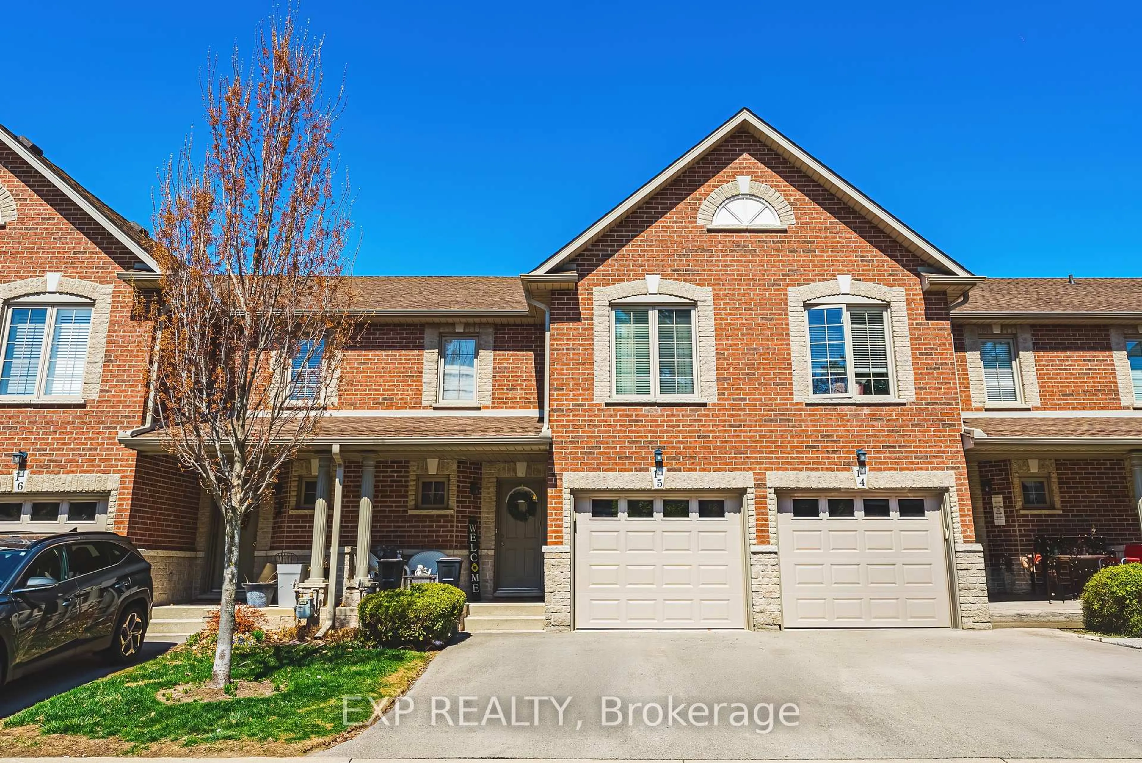 Home with brick exterior material, street for 25 Hamilton St #15, Hamilton Ontario L8B 0L1