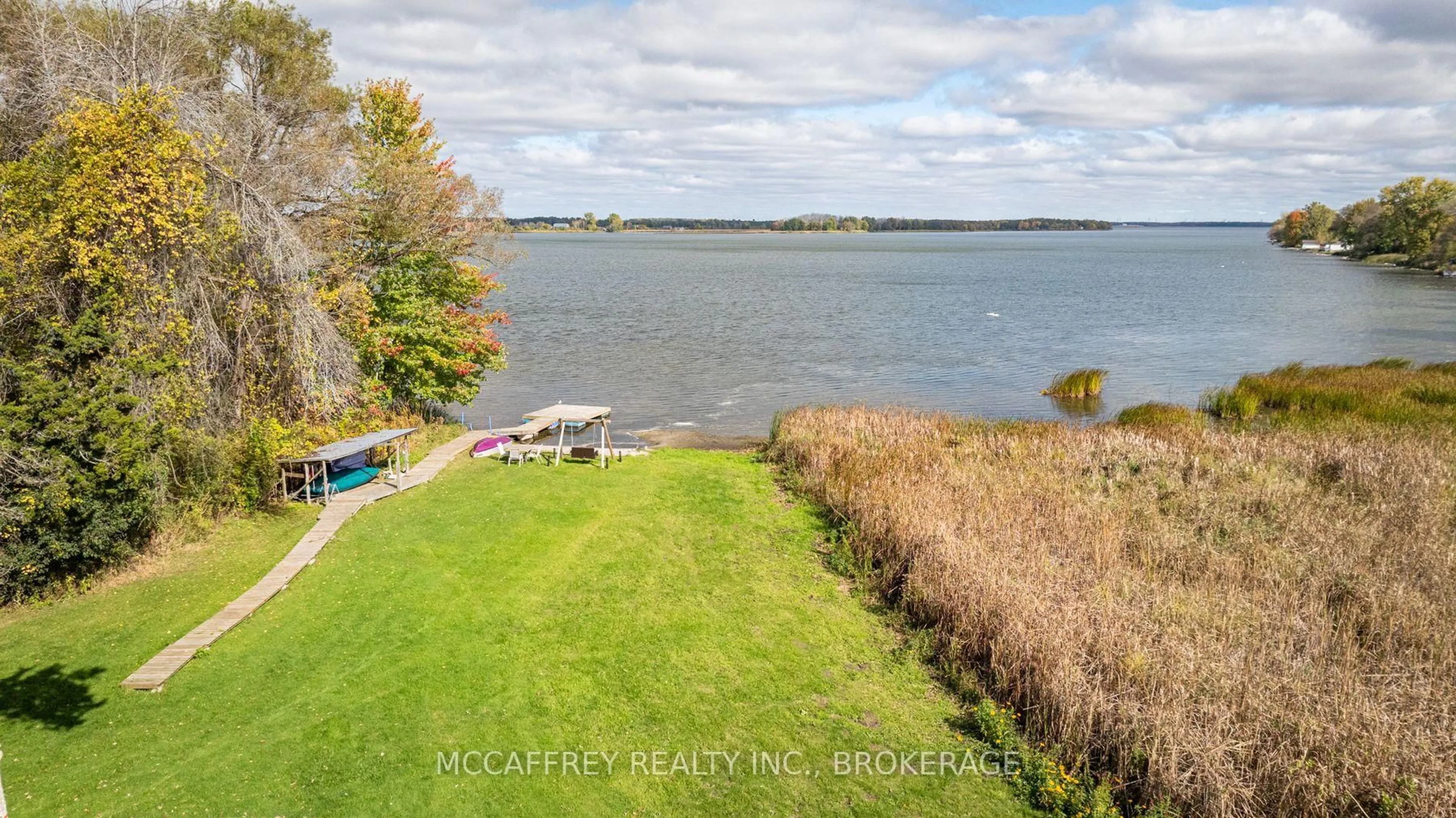 A pic from outside/outdoor area/front of a property/back of a property/a pic from drone, water/lake/river/ocean view for 1085 SOUTH SHORE Rd, Napanee Ontario K7R 3K7