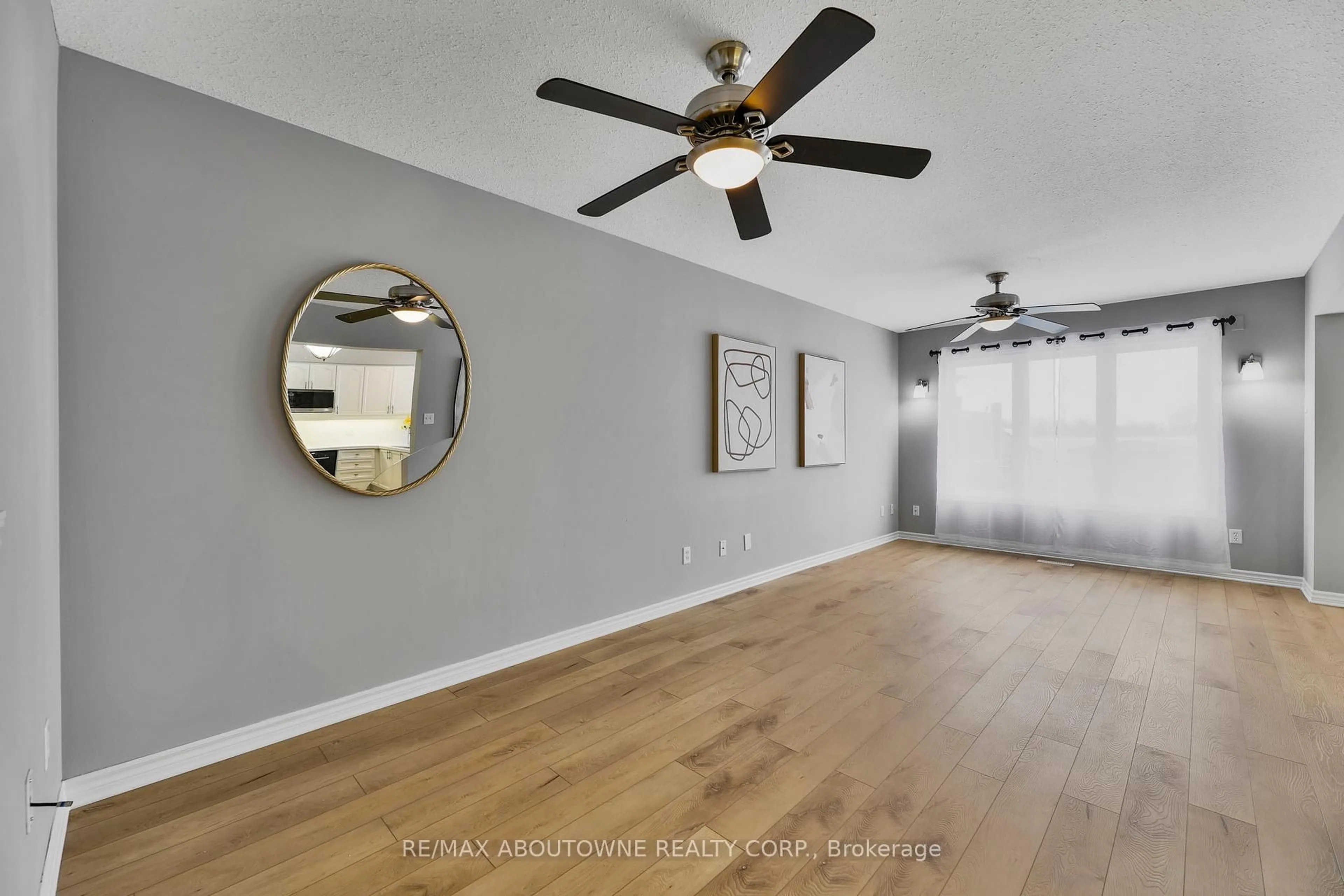 A pic of a room for 1518 Evans Blvd, London South Ontario N6M 0A8