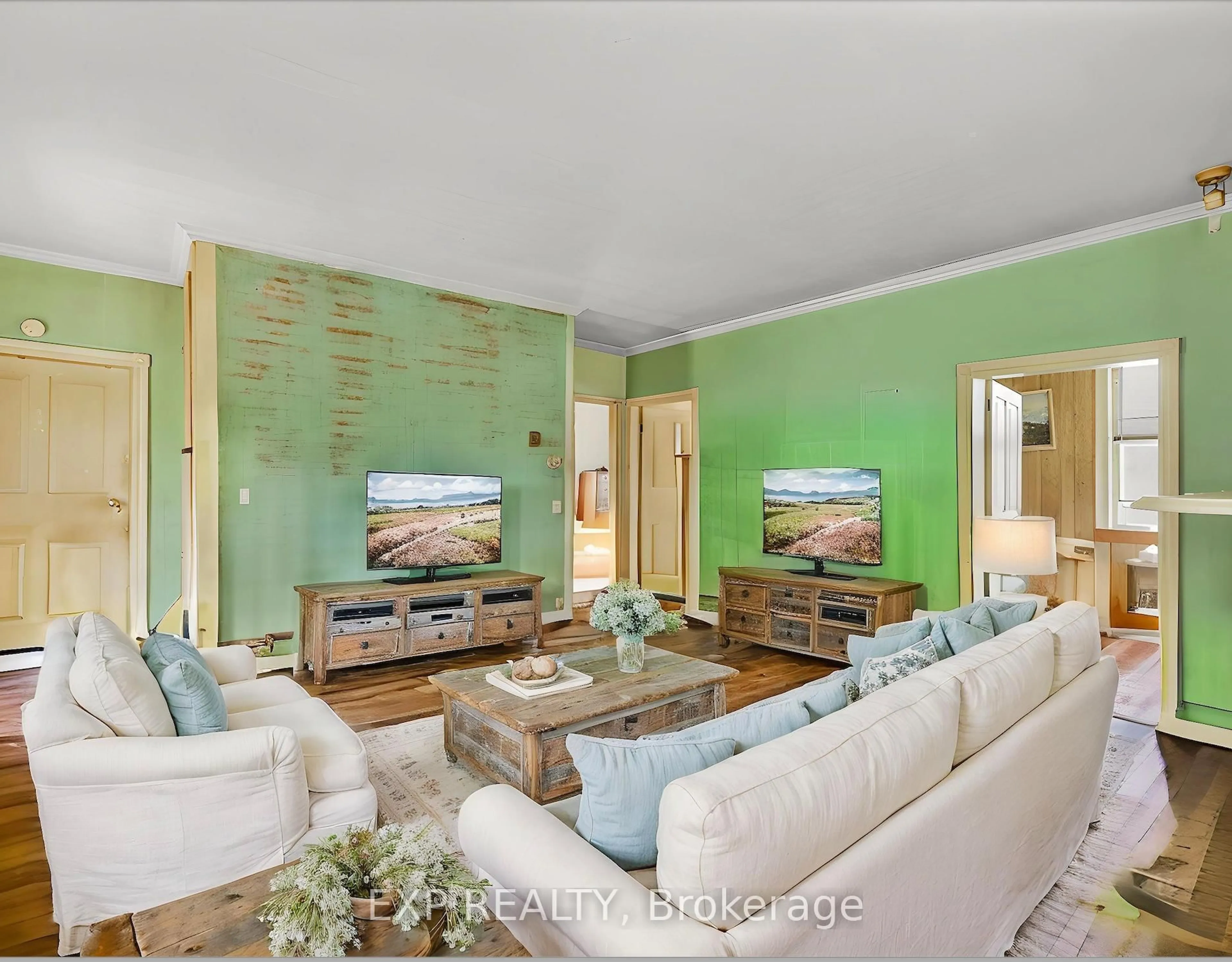 Living room with furniture, unknown for 36 Elgin St, Woolwich Ontario N3B 1Y3