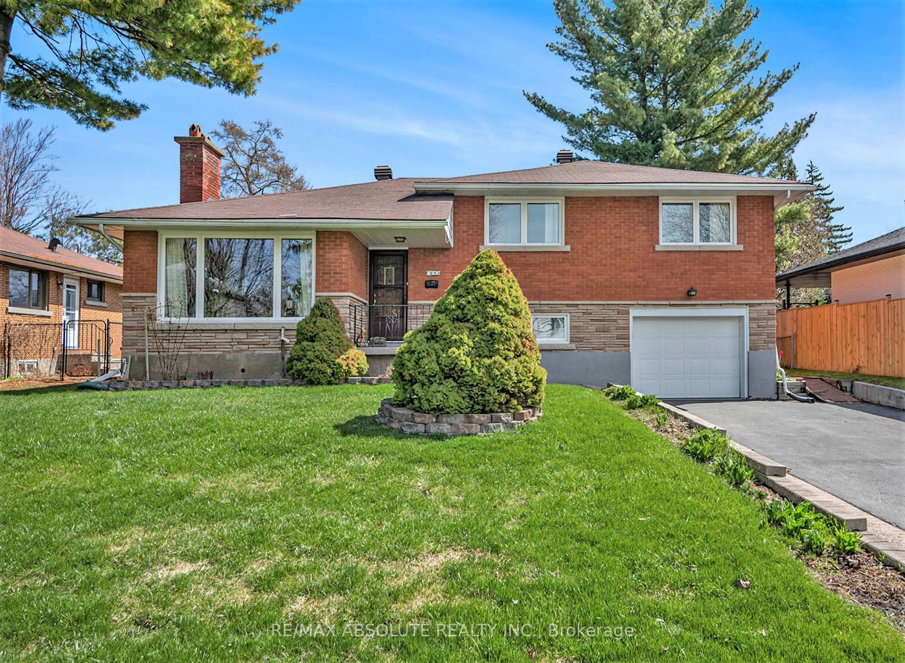 Home with brick exterior material, street for 969 Hare Ave, Ottawa Ontario K2A 3J6