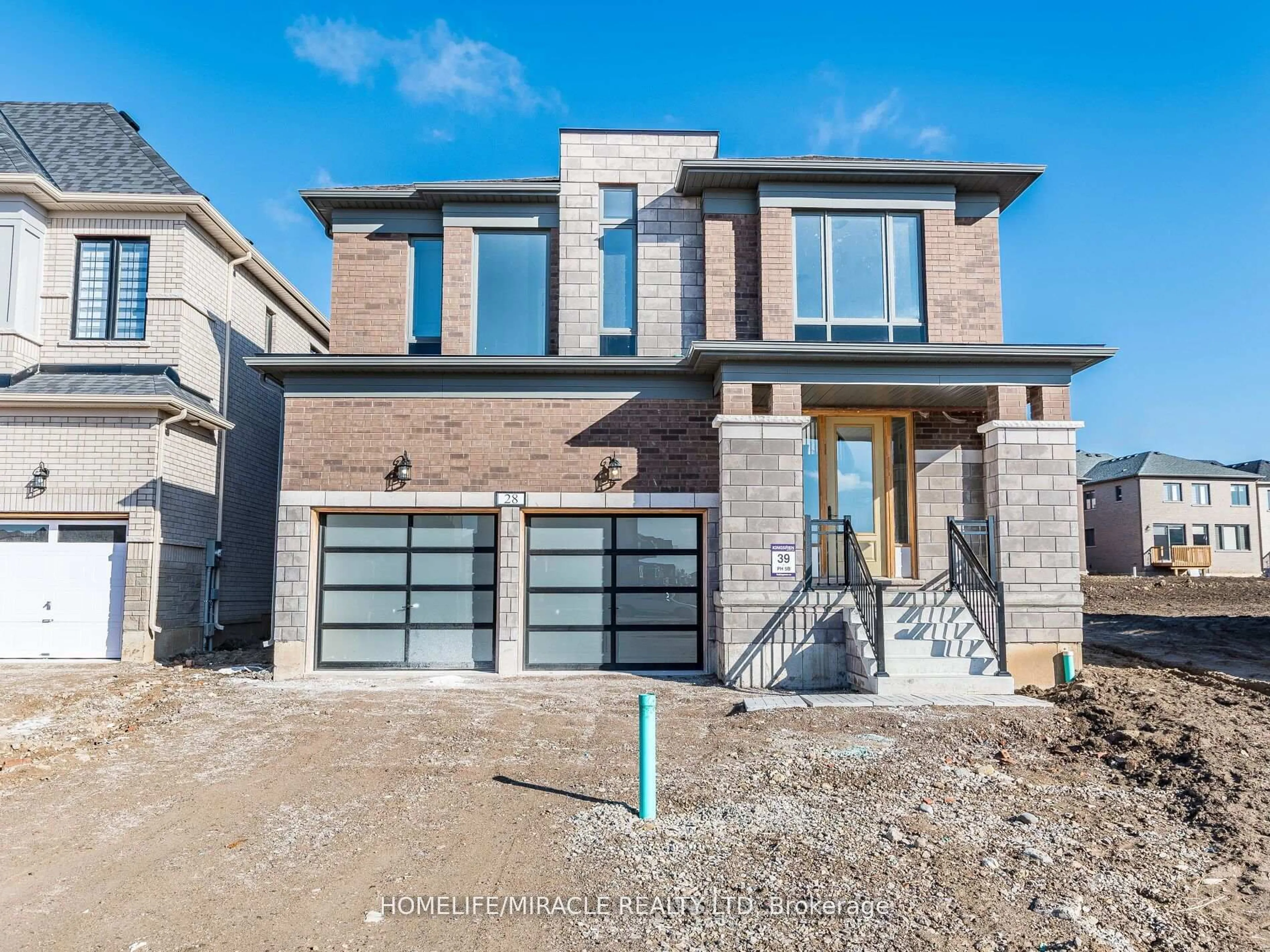 Home with brick exterior material, street for 28 Harding Crt, Woodstock Ontario N4S 7W2
