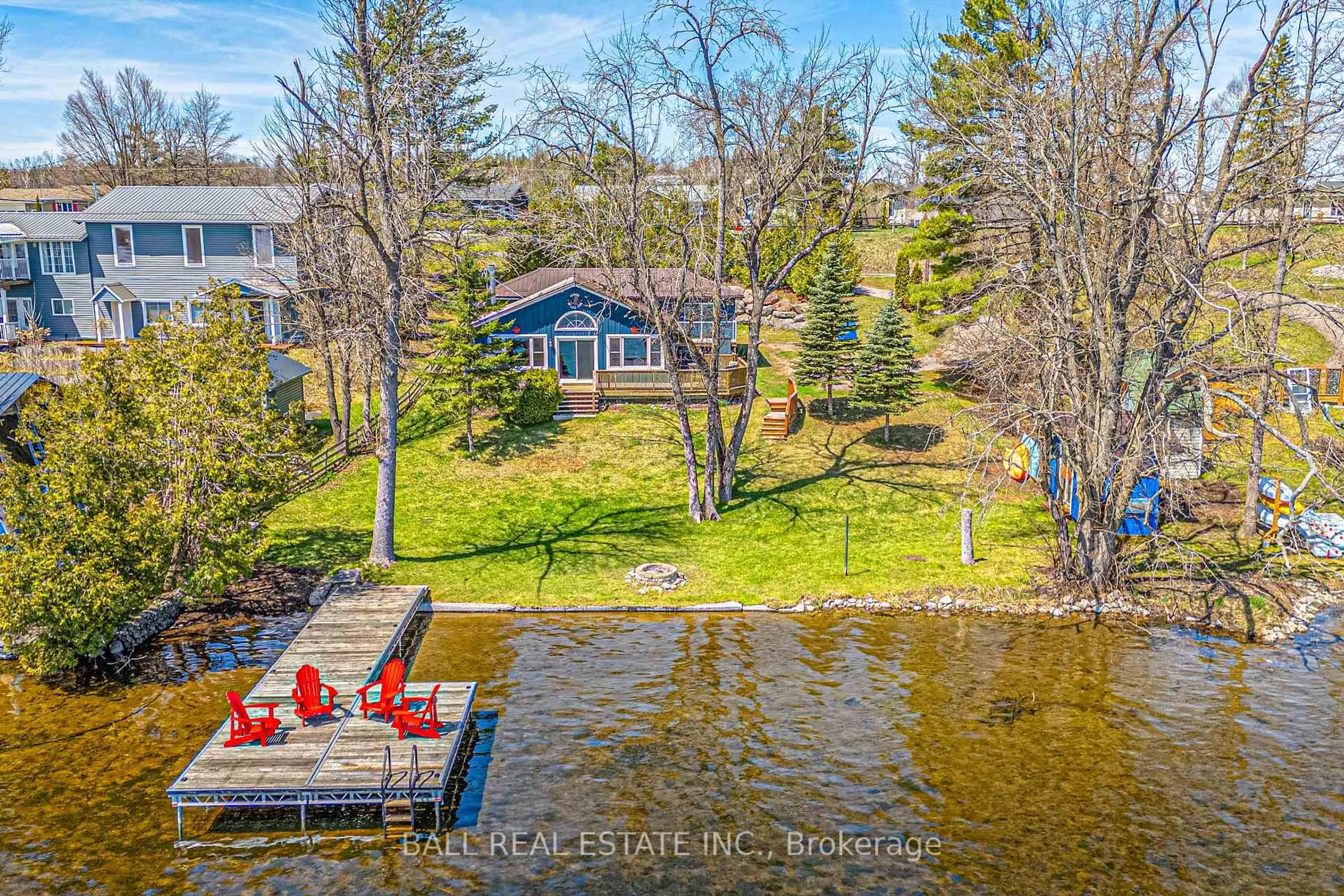 A pic from outside/outdoor area/front of a property/back of a property/a pic from drone, water/lake/river/ocean view for 1851 Young's Point Rd, Selwyn Ontario K0L 2H0