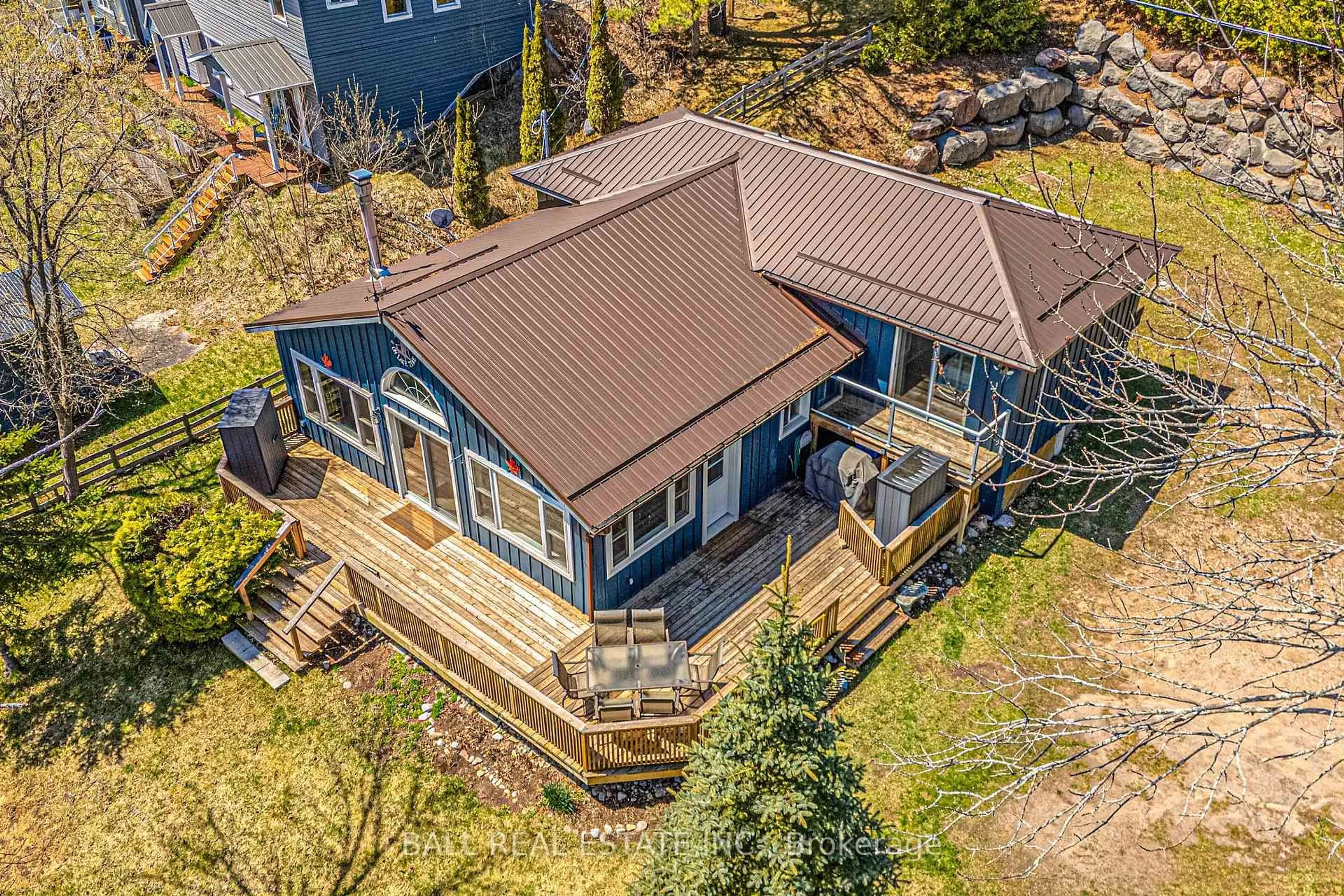 A pic from outside/outdoor area/front of a property/back of a property/a pic from drone, water/lake/river/ocean view for 1851 Young's Point Rd, Selwyn Ontario K0L 2H0
