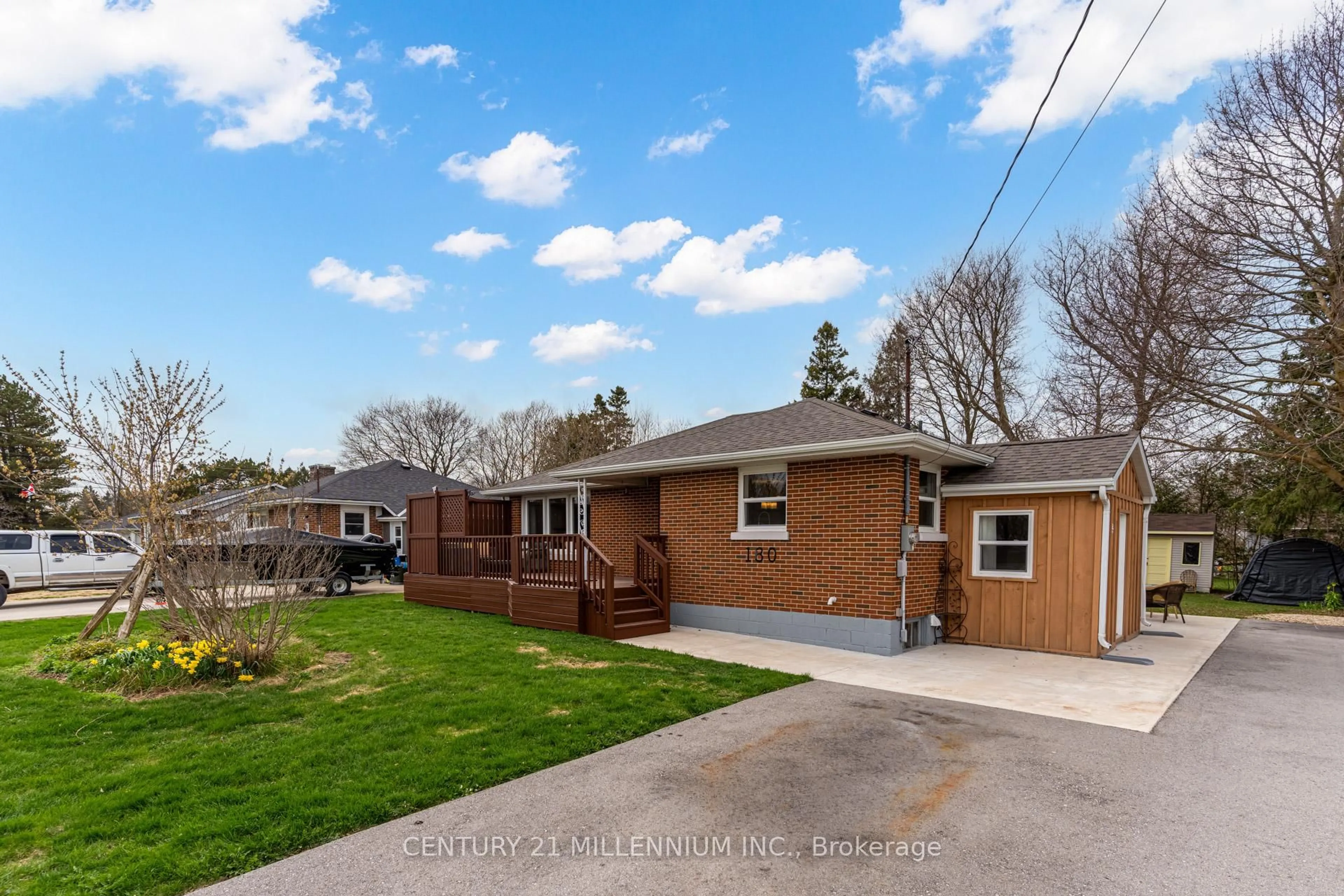 A pic from outside/outdoor area/front of a property/back of a property/a pic from drone, street for 180 MAIN St, Grey Highlands Ontario N0C 1H0