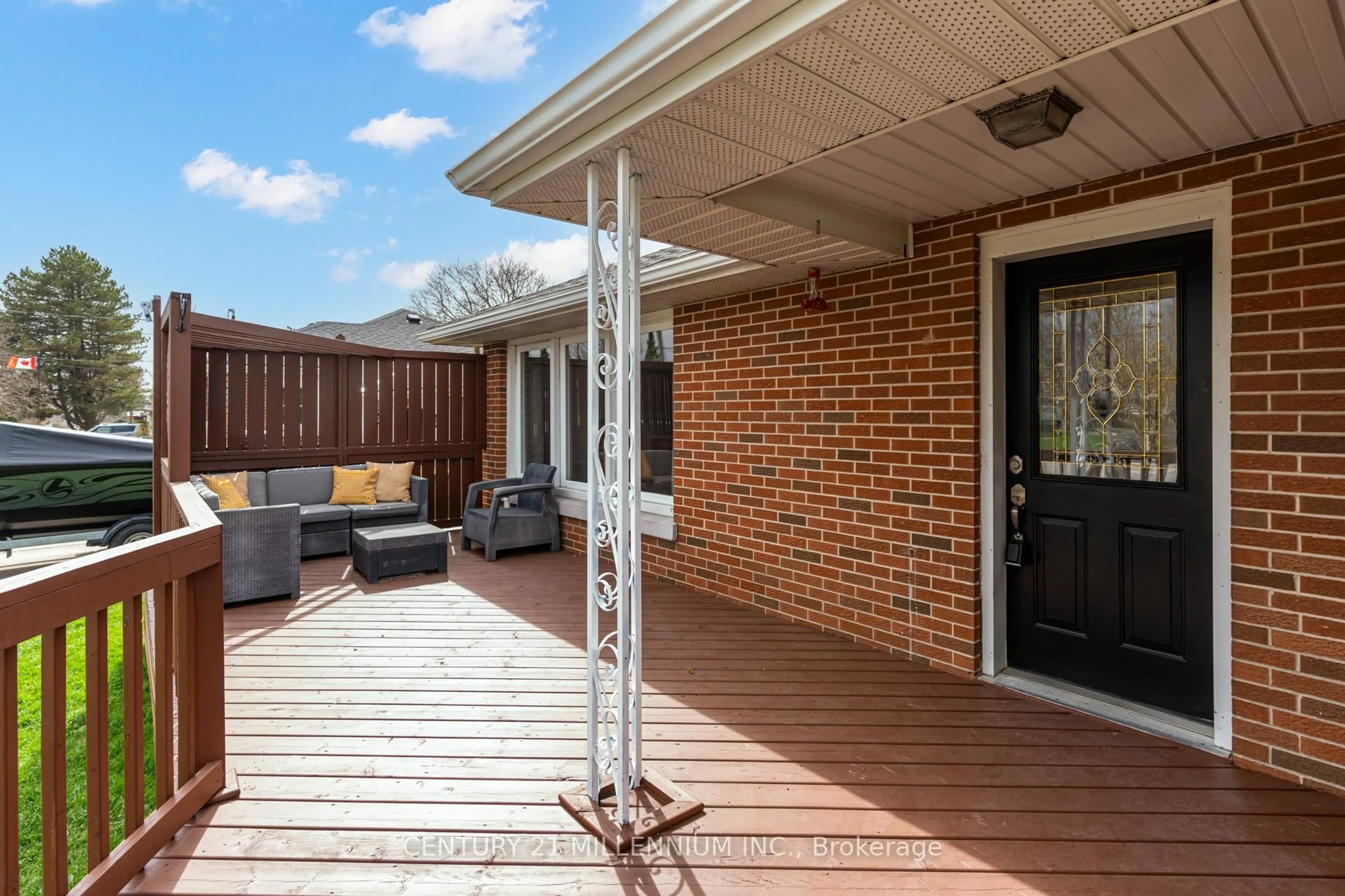Patio, street for 180 MAIN St, Grey Highlands Ontario N0C 1H0