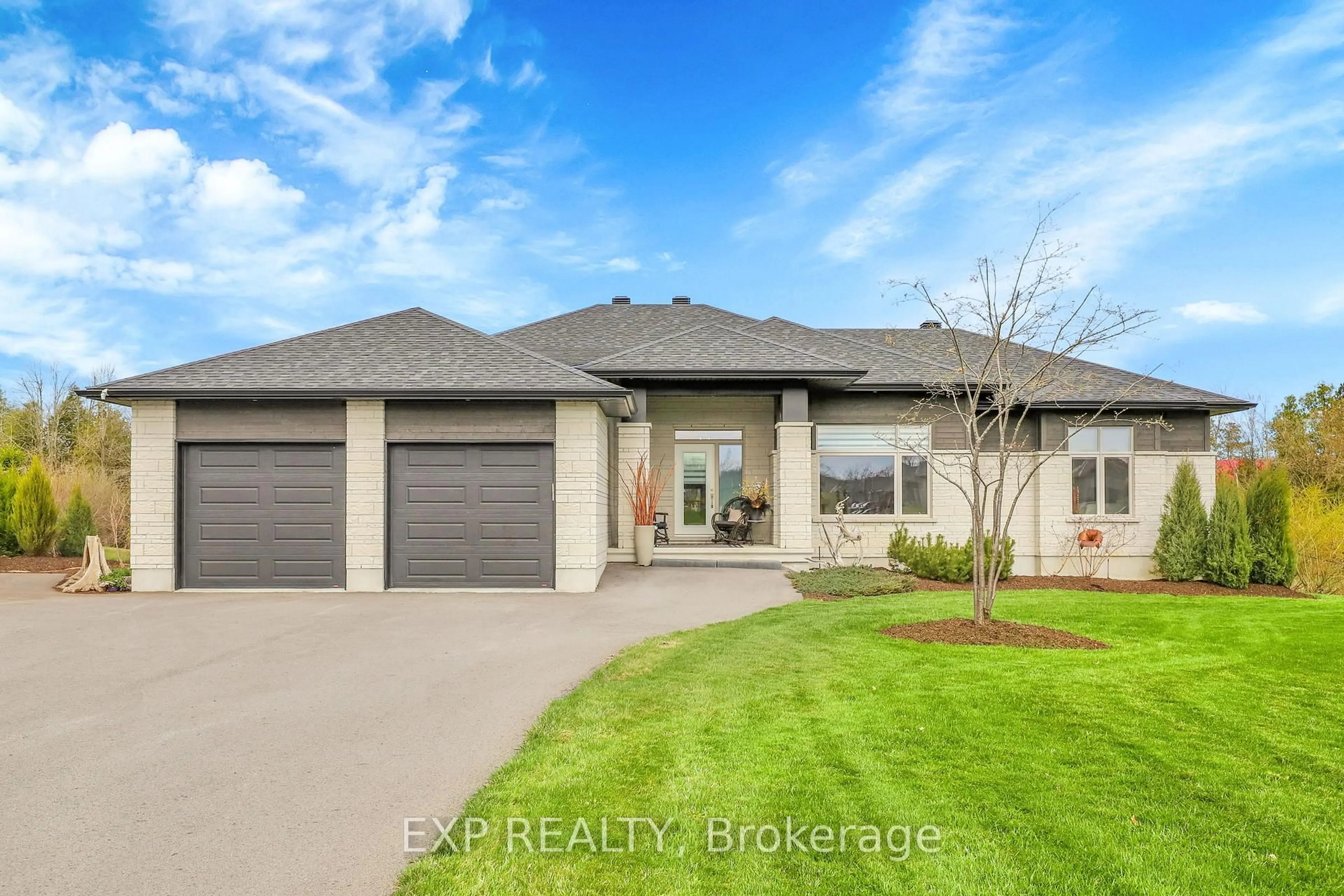 Home with brick exterior material, street for 130 Sumner Dr, Ashton Ontario K0A 1B0