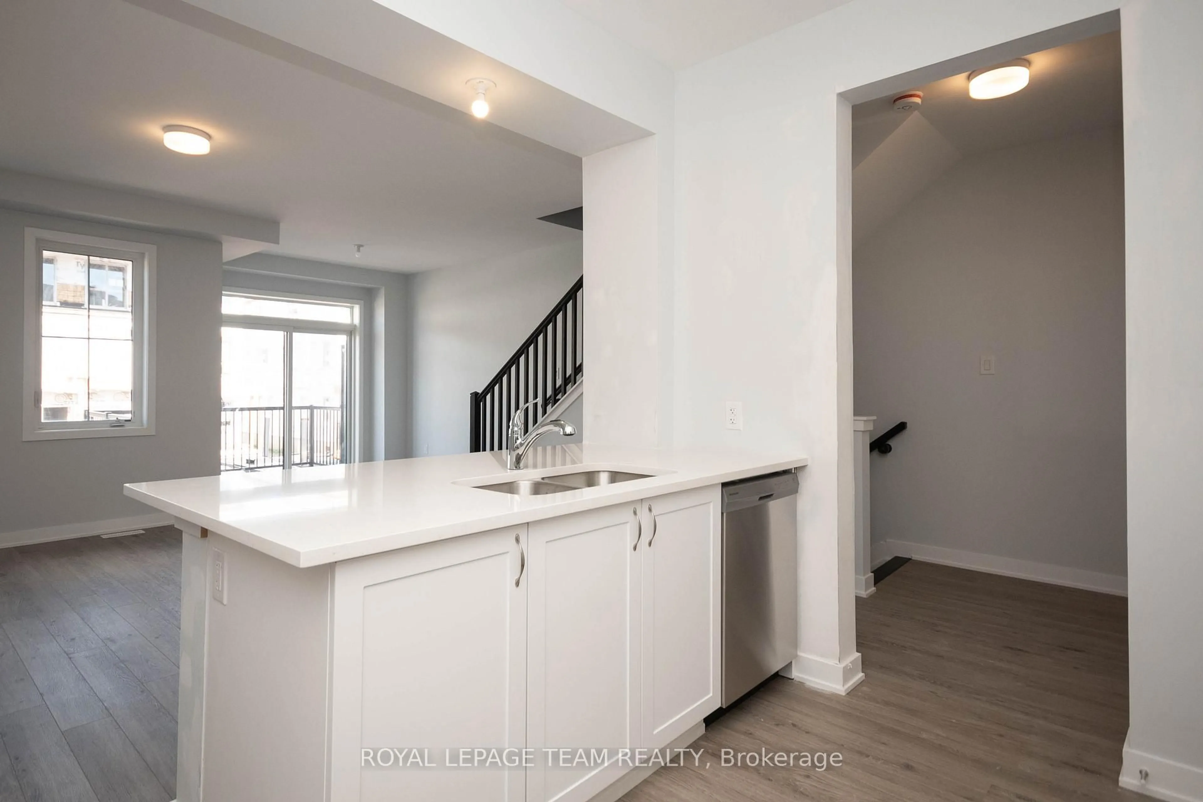 Open concept kitchen, unknown for 142 Anthracite Private, Ottawa Ontario K2J 7C8