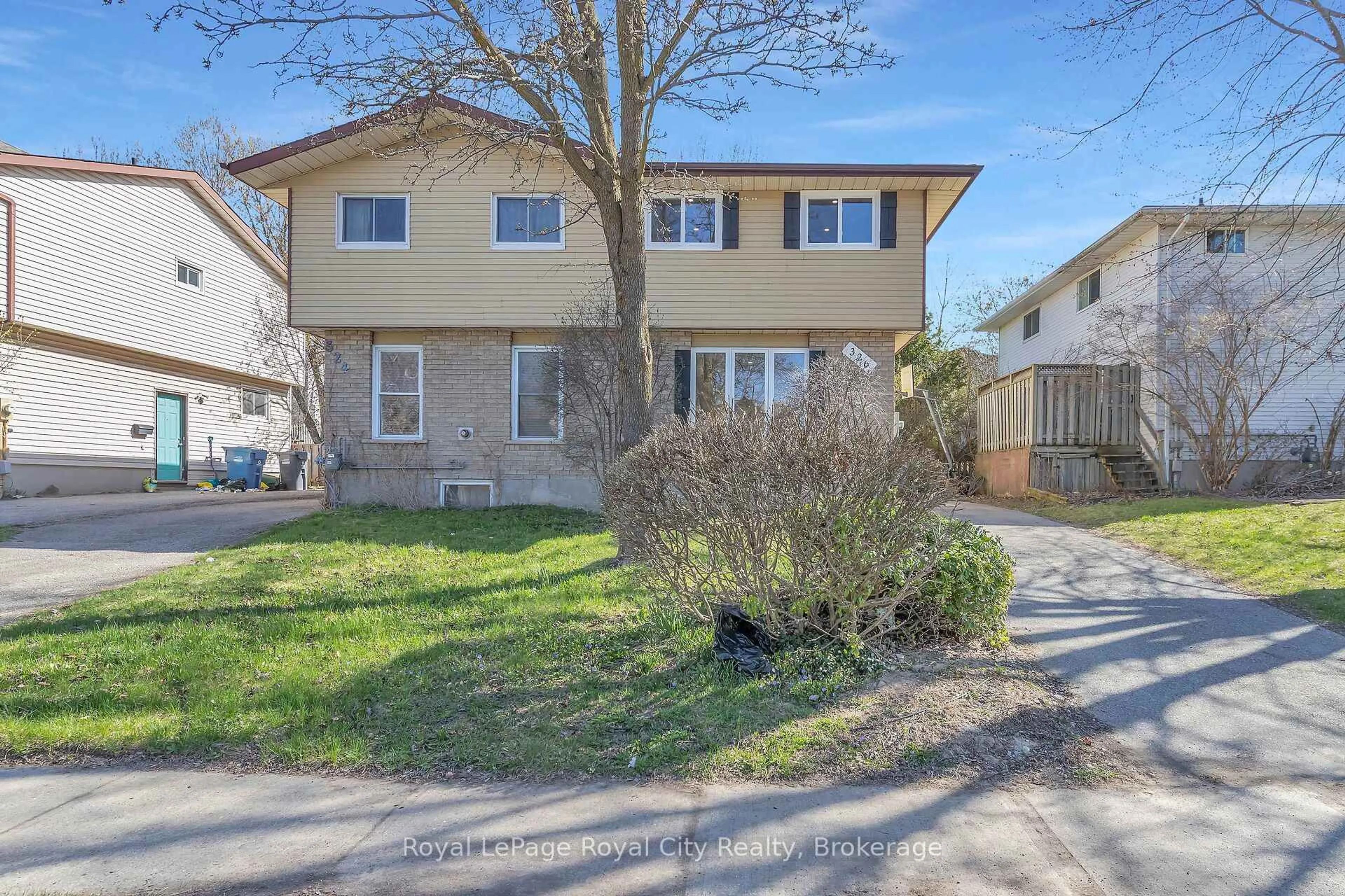 A pic from outside/outdoor area/front of a property/back of a property/a pic from drone, street for 326 Cole Rd, Guelph Ontario N1G 3J2