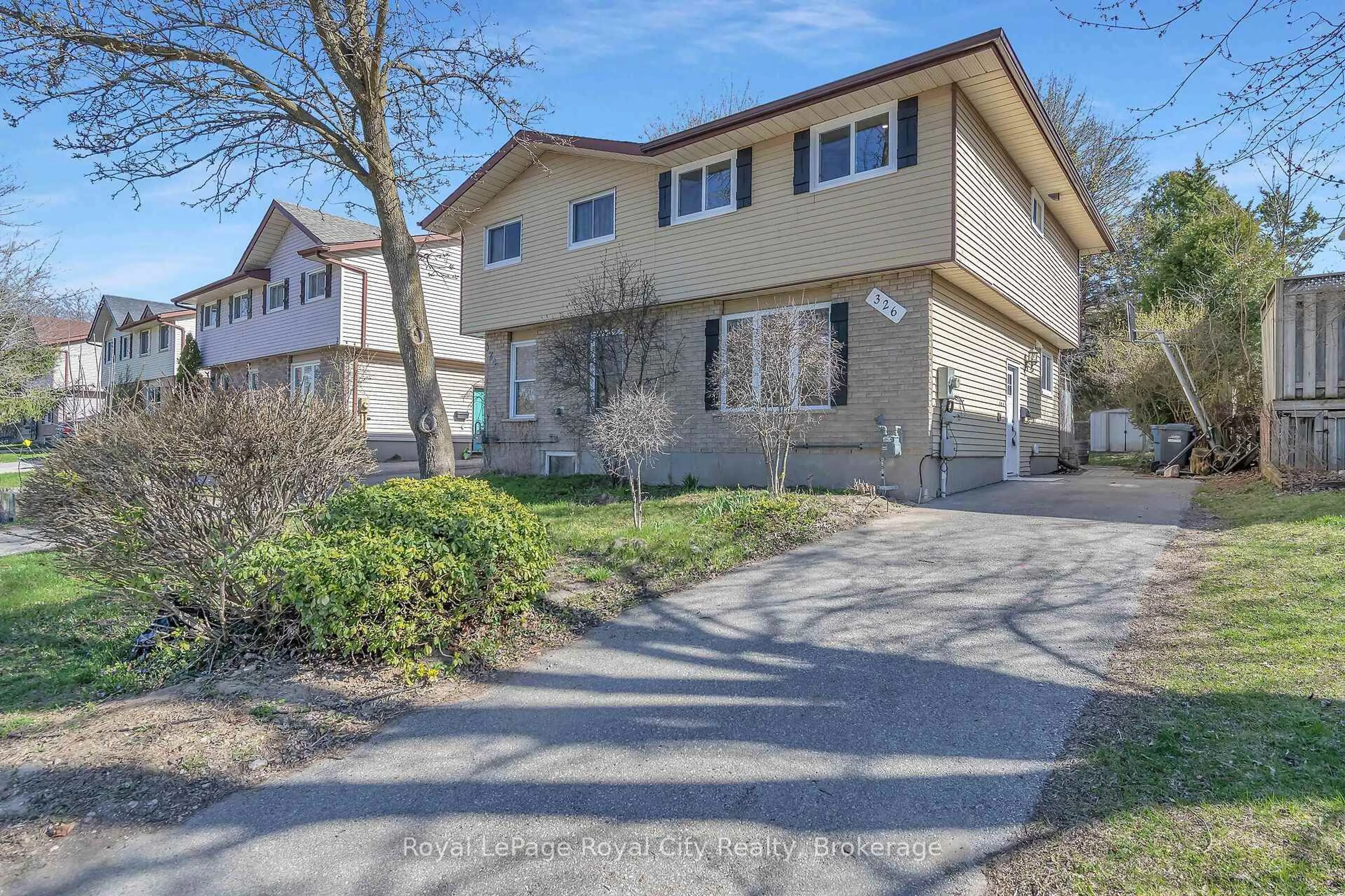 Unknown for 326 Cole Rd, Guelph Ontario N1G 3J2