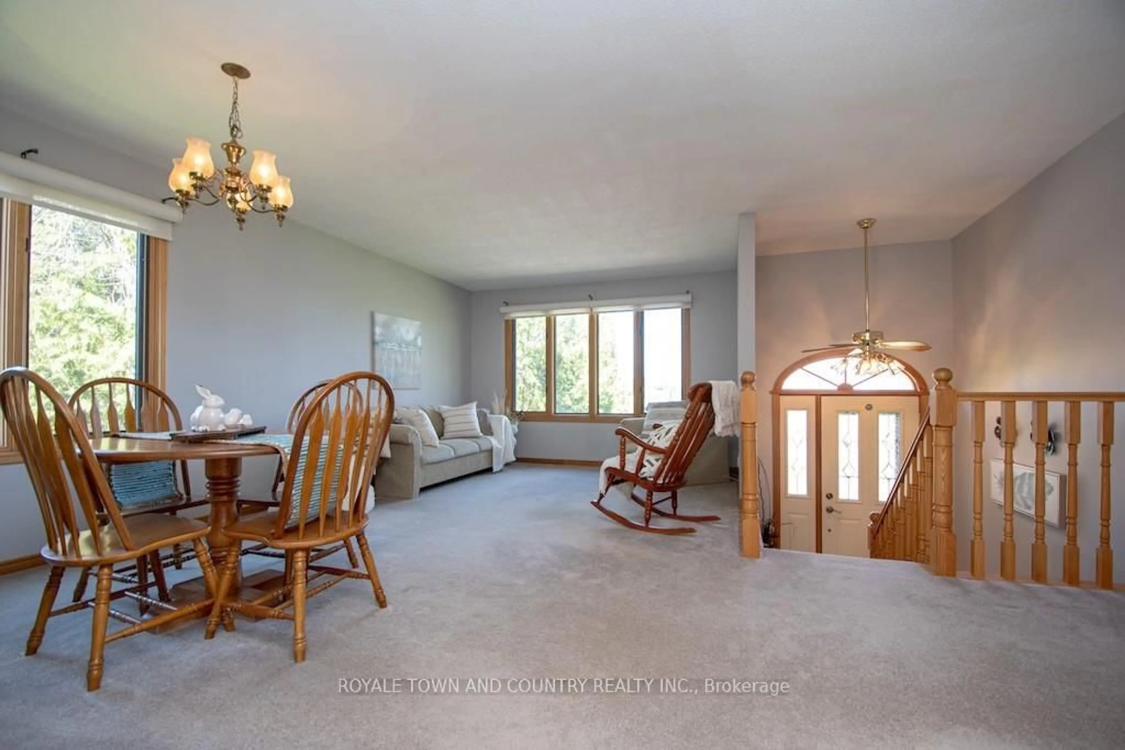 Living room with furniture, unknown for 14 McGill Dr, Kawartha Lakes Ontario L0B 1K0