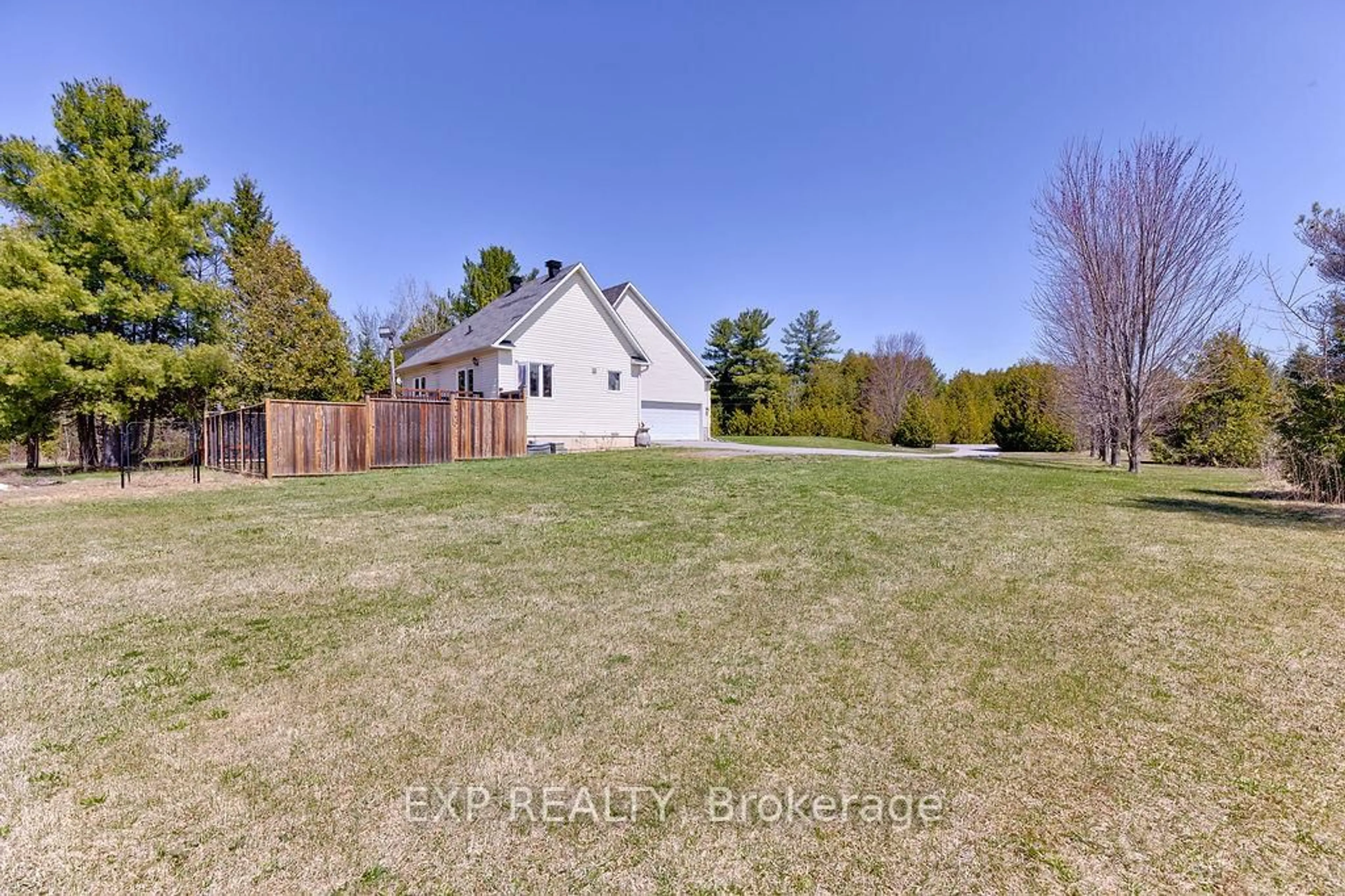 A pic from outside/outdoor area/front of a property/back of a property/a pic from drone, water/lake/river/ocean view for 39 Canadian Dr, Ashton Ontario K0A 1B0